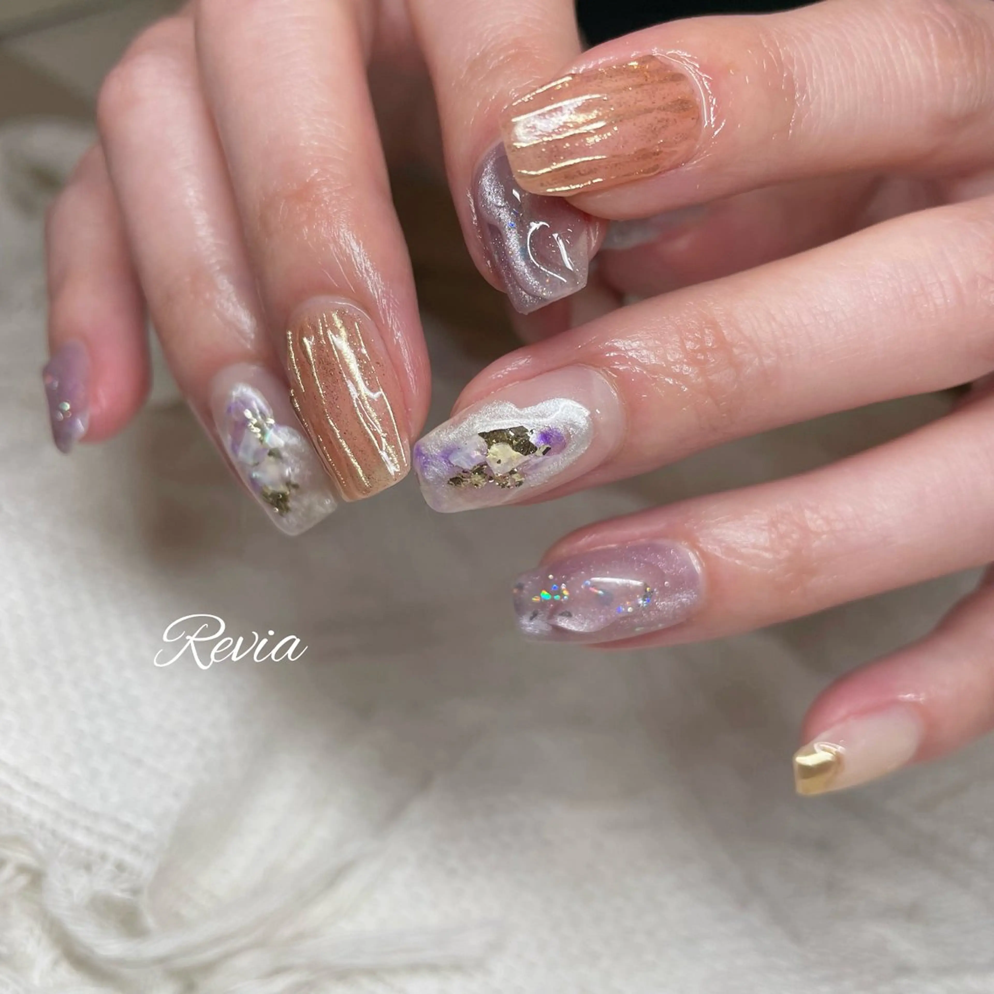 ネイル ハンドネイル revia所属・ERI Nailistのネイルデザイン