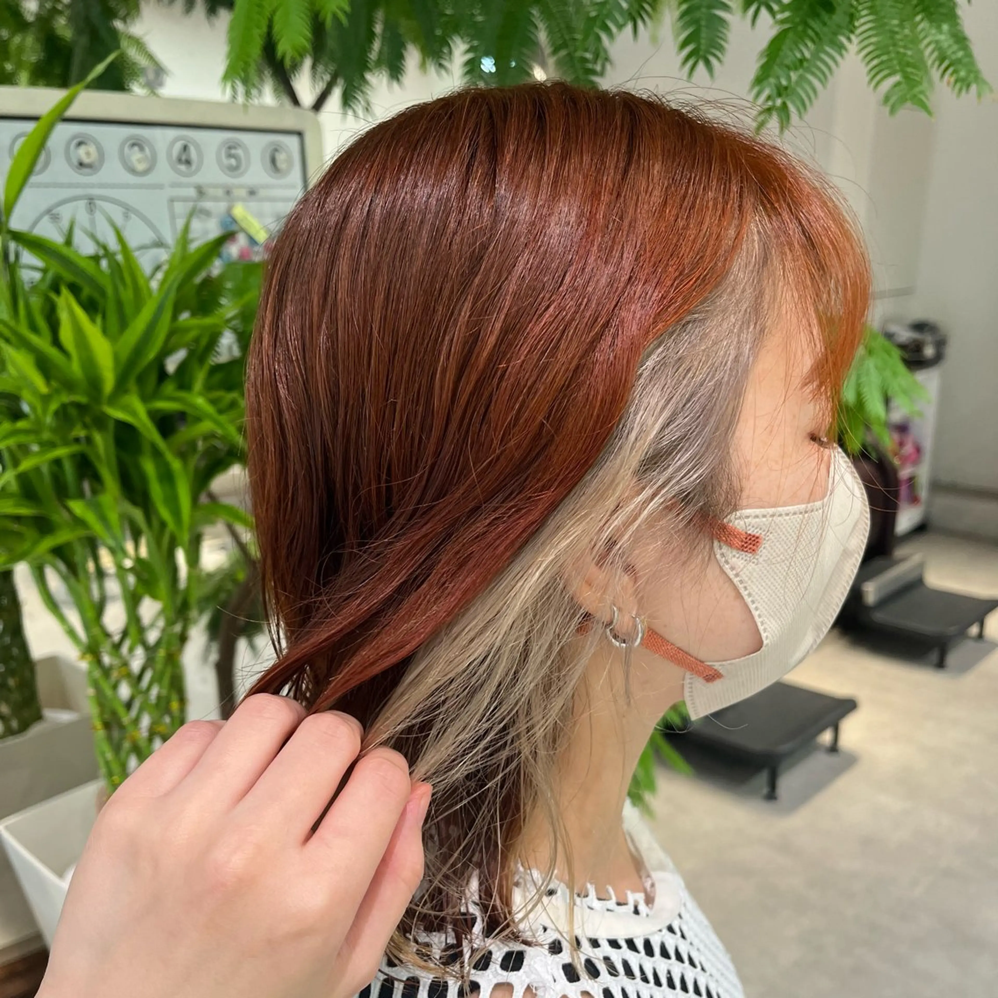 ミディアム omocha umiのヘアスタイル