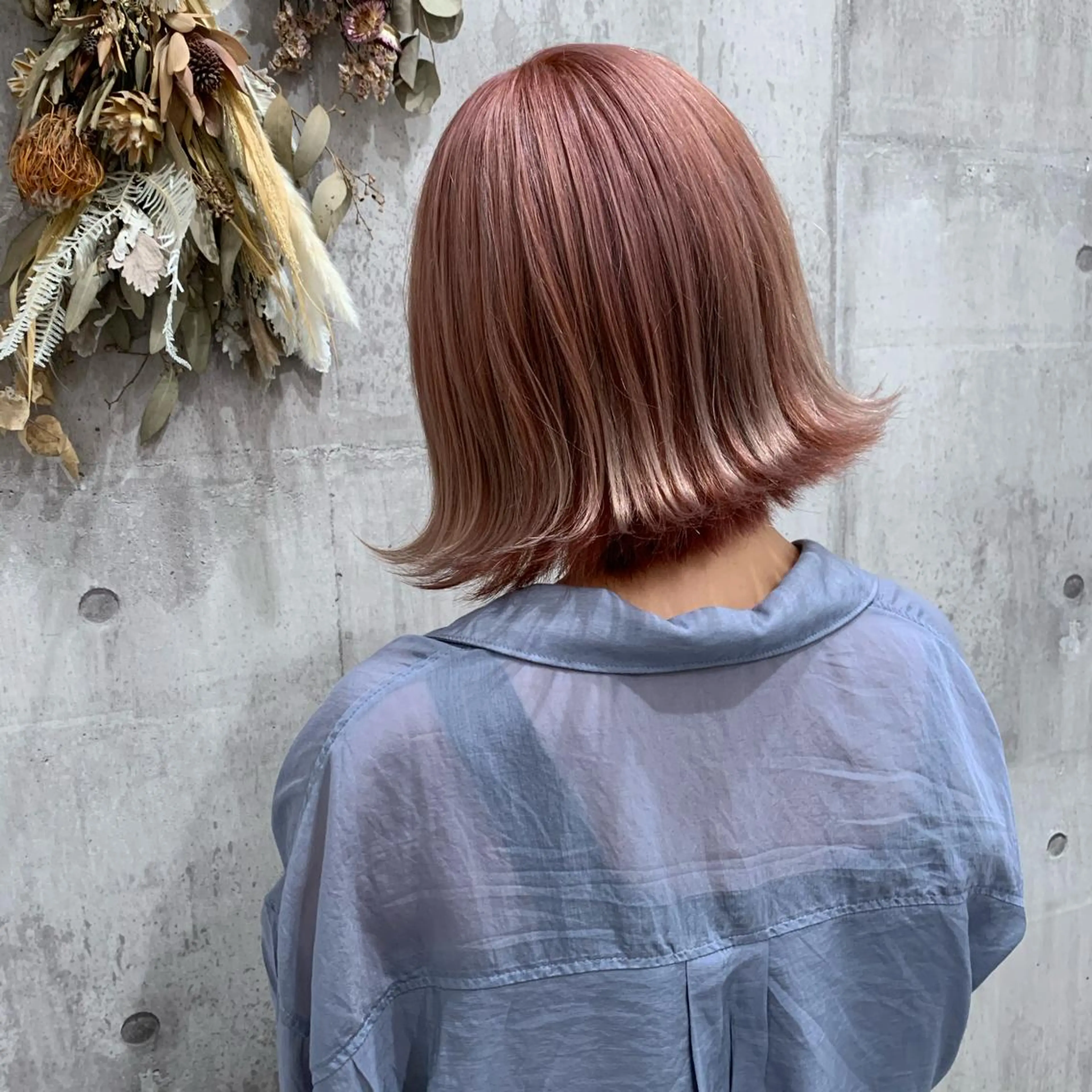 ショート カラー ピンクカラー 清水 亮太／赤み消しカラーのヘアスタイル