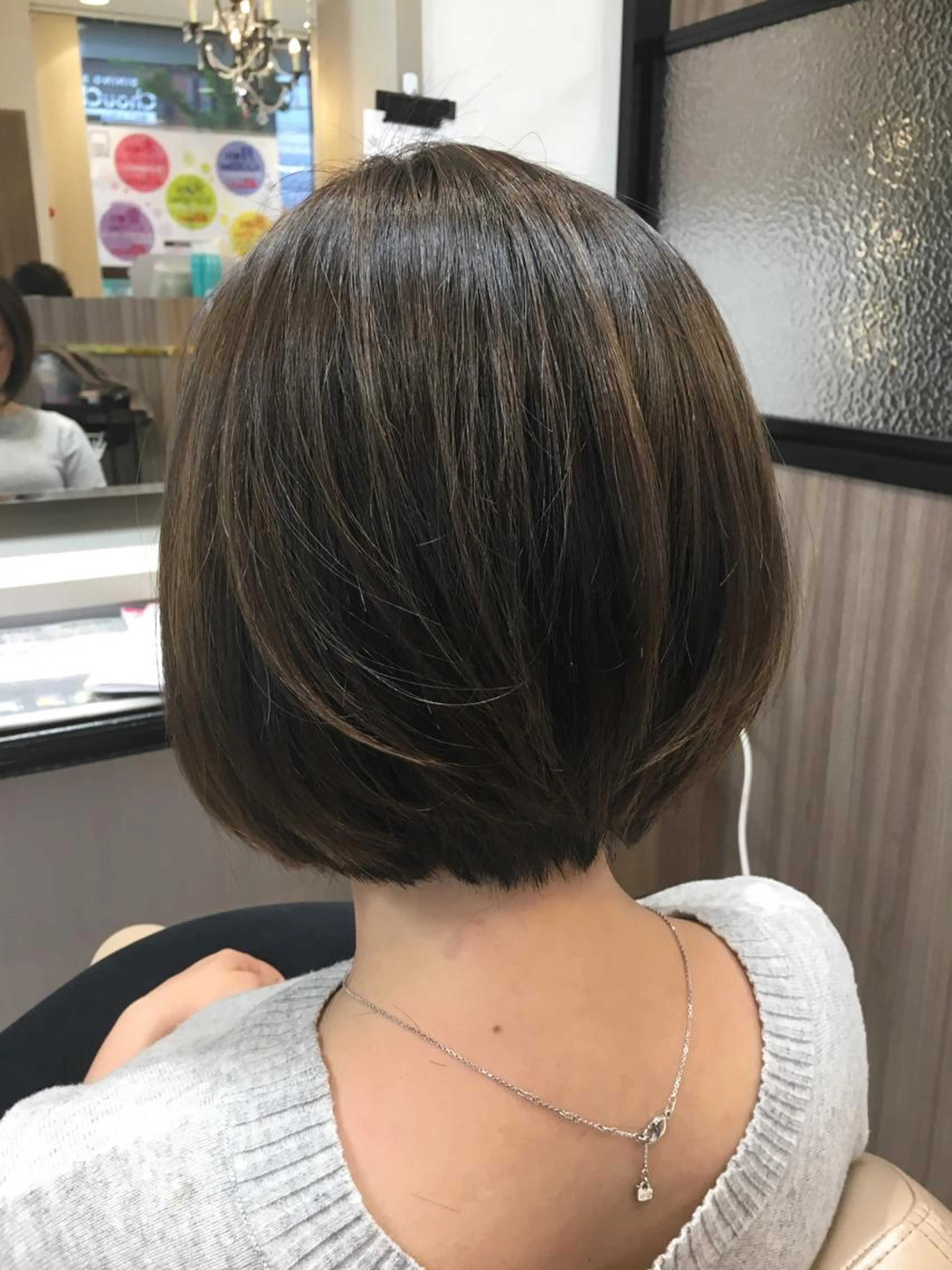 【イルミナカラーにより透明感を】表面ハイライト＋イルミナカラー & 保湿トリートメントの写真