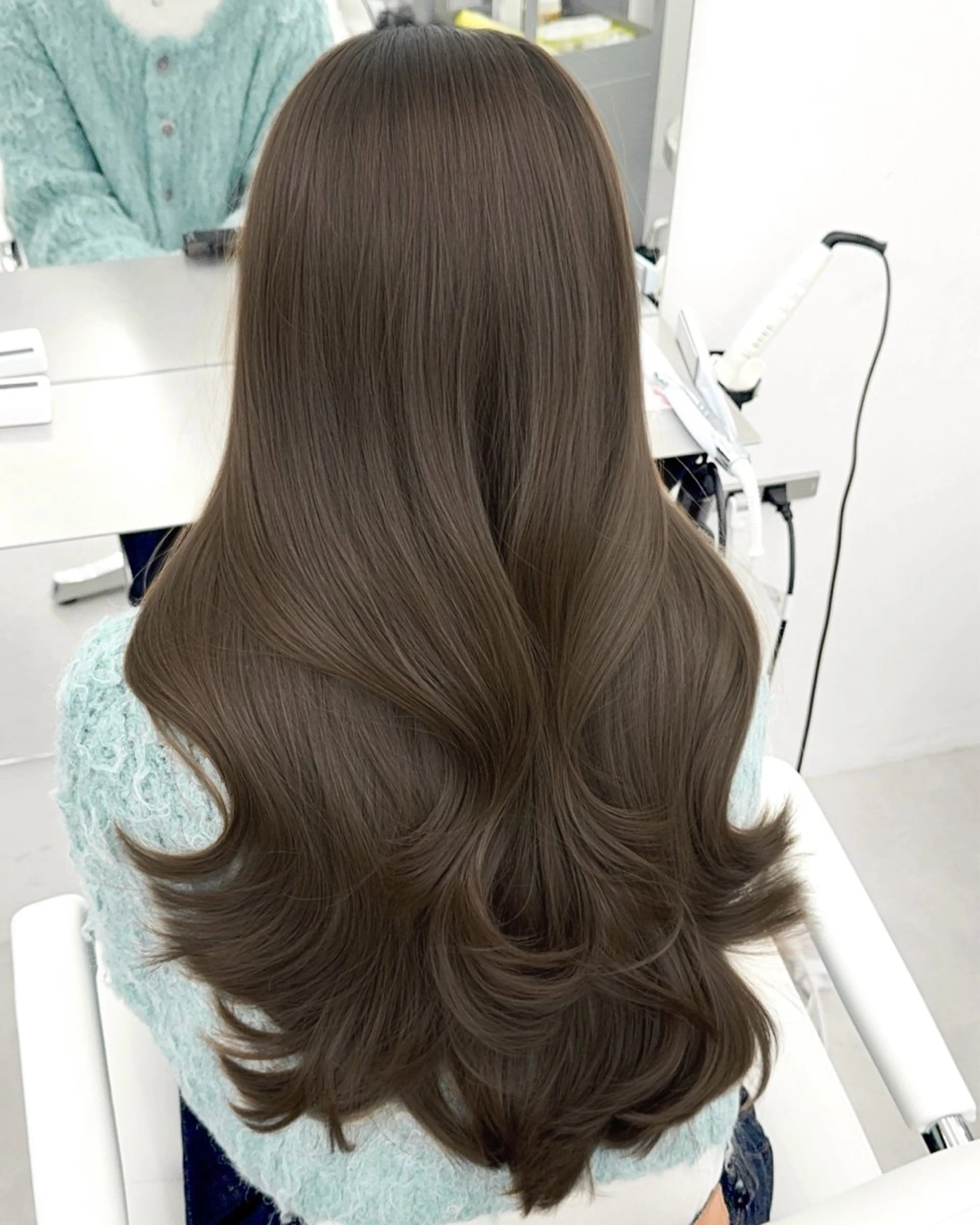 ロング カラー カット ヘアカラー トリートメント 韓国ヘア　紗希 🦋のヘアスタイル