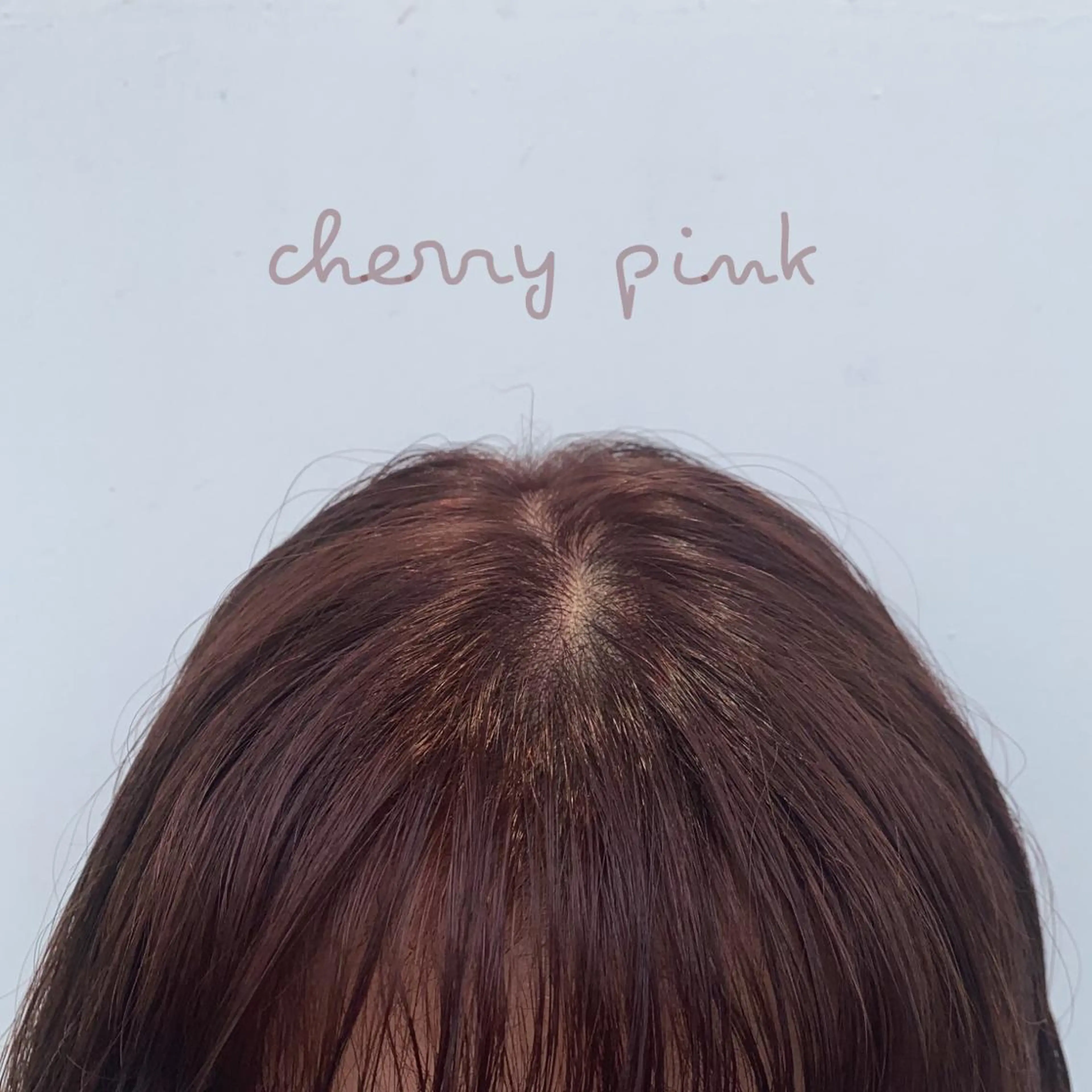 ミディアム カラー RINA🧤 デザインとボブのヘアスタイル