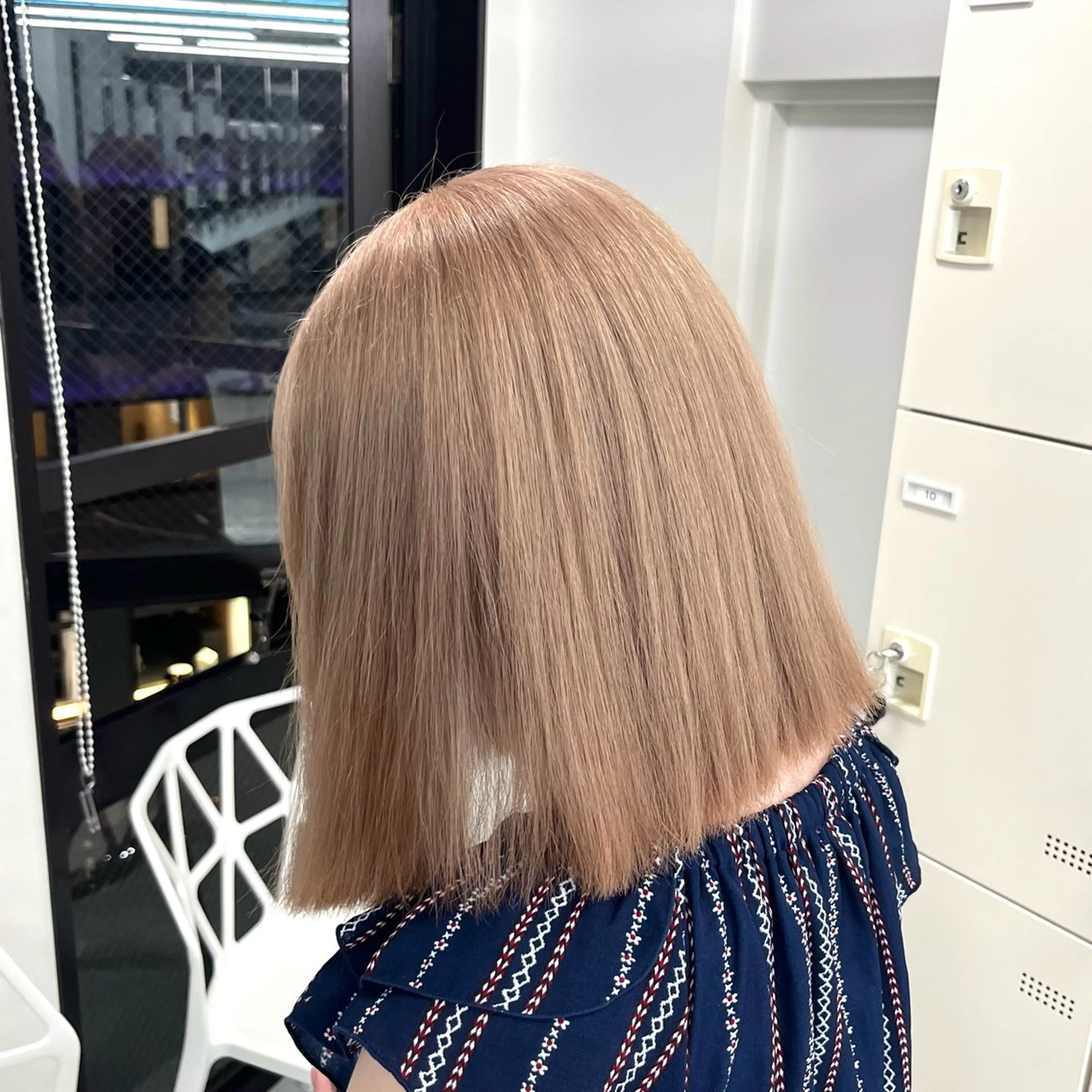 ミディアム カラー ベージュカラー 黒髪 ブリーチ ブルーカラー ブルーブラック ヘアカラー トリートメント 天神/ケアブリーチ/ 髪質改善/上質艶髪のヘアスタイル