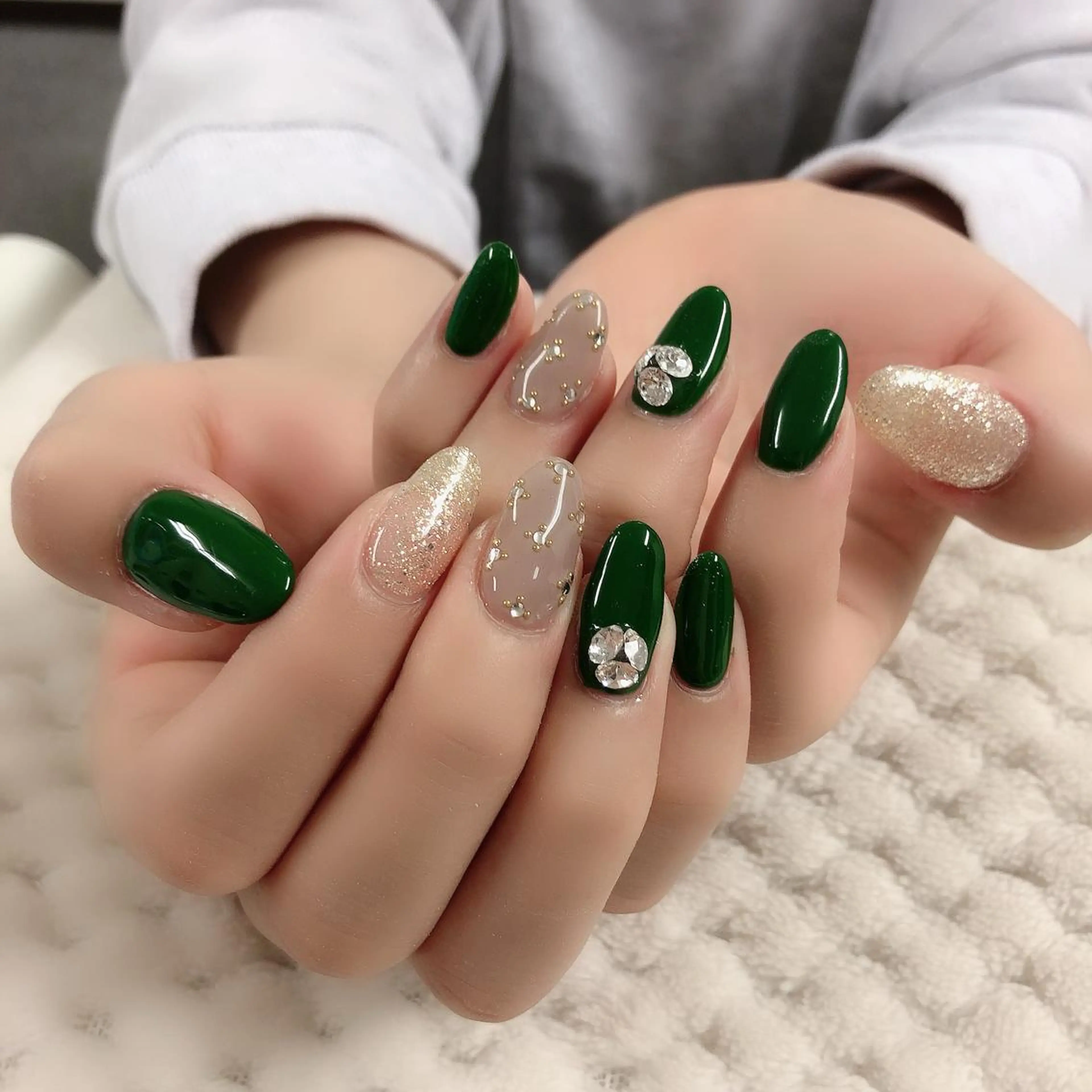 ネイル ストーンネイル ono megumiのネイルデザイン