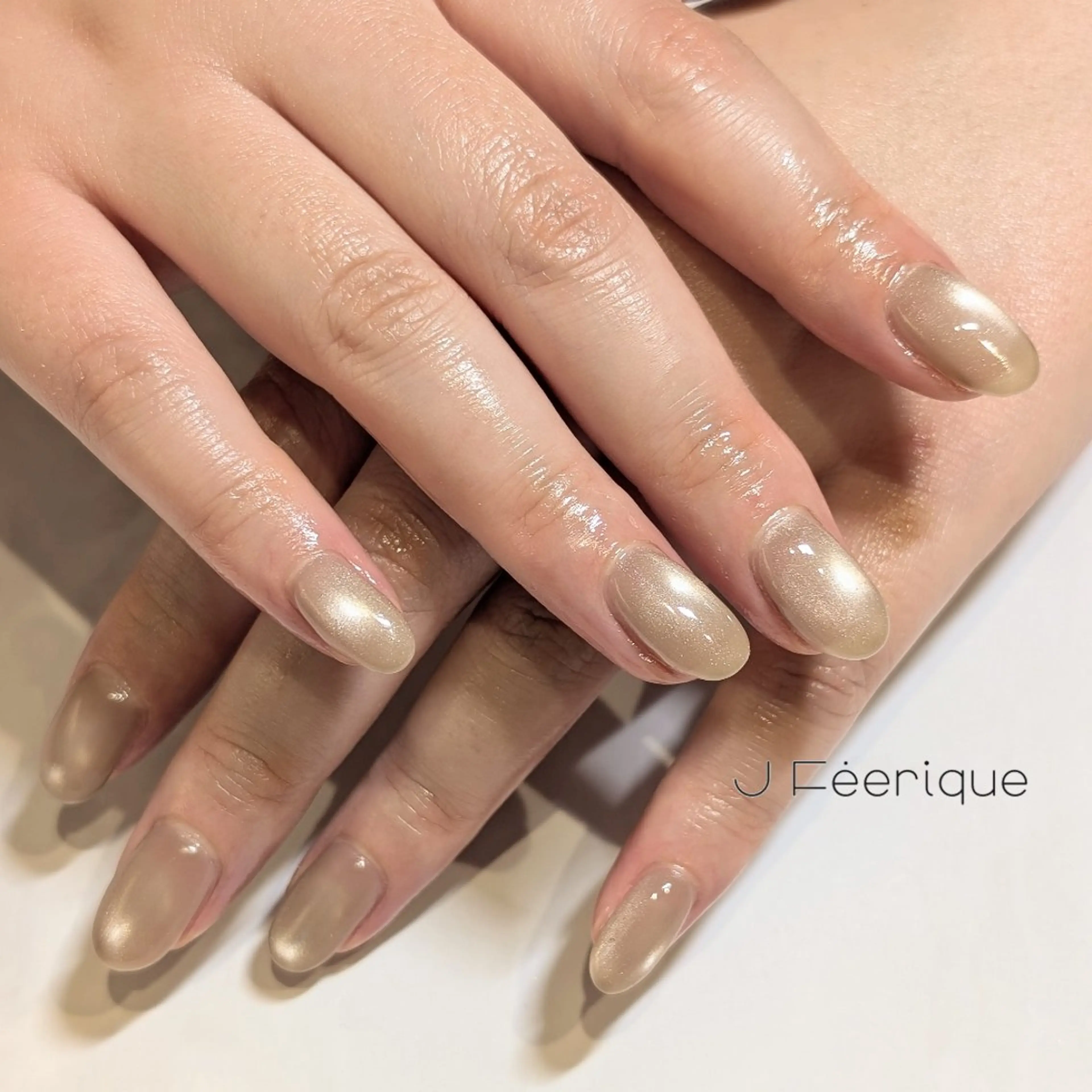 ネイル ハンドネイル ハンドケア Eri　歴8年　/ 南森町ネイル💅のネイルデザイン