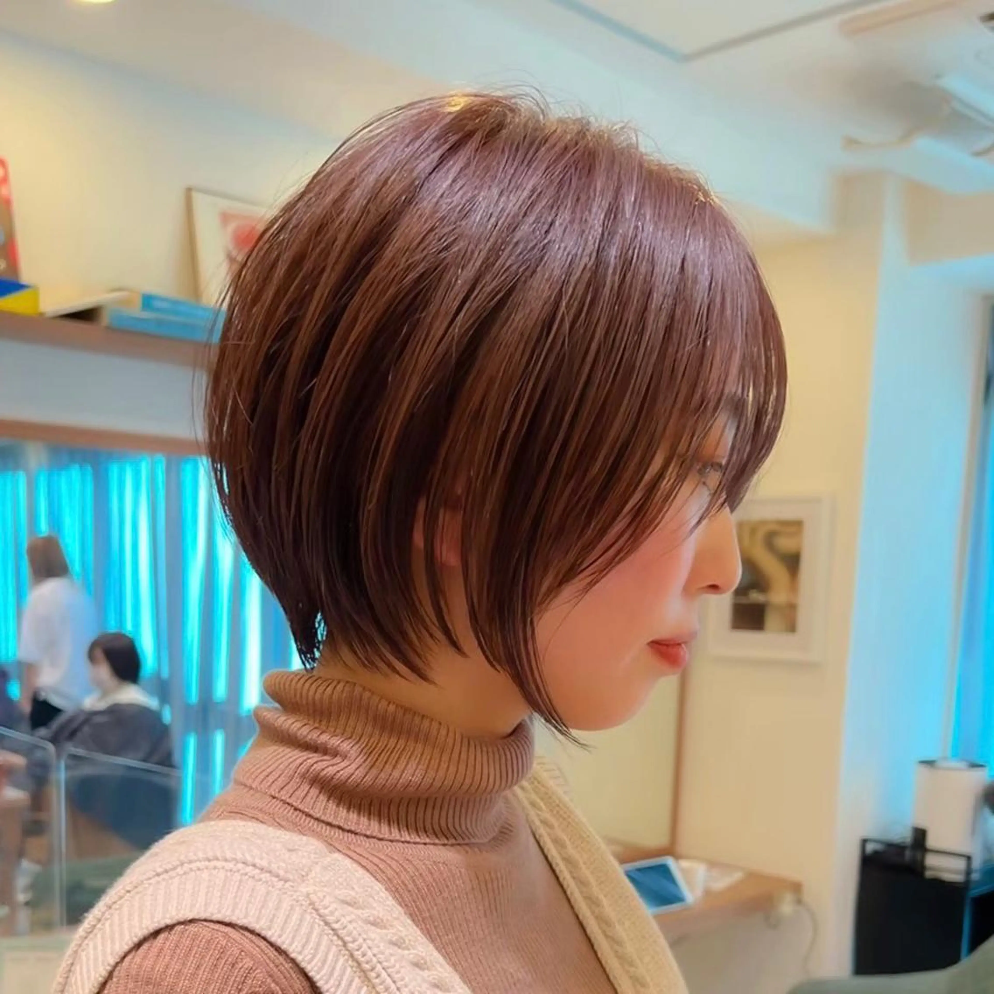 ショート 前下がりボブ ワンレンボブ アッシュ ボブ くせ毛 taiga レイヤー /髪質改善/矯正🌈のヘアスタイル