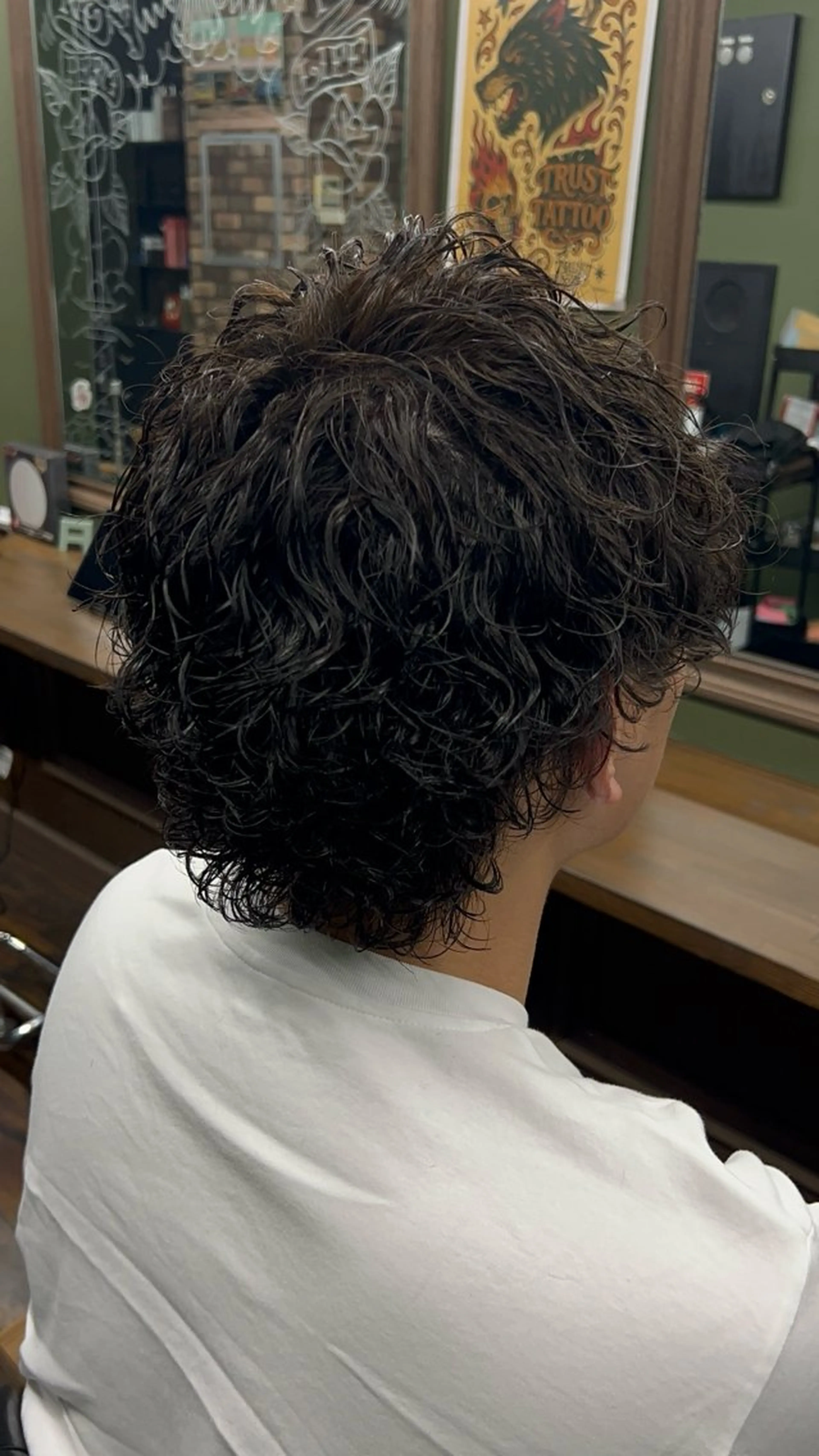 ミディアム パーマ メンズ カット パーマ 三谷 仁のヘアスタイル