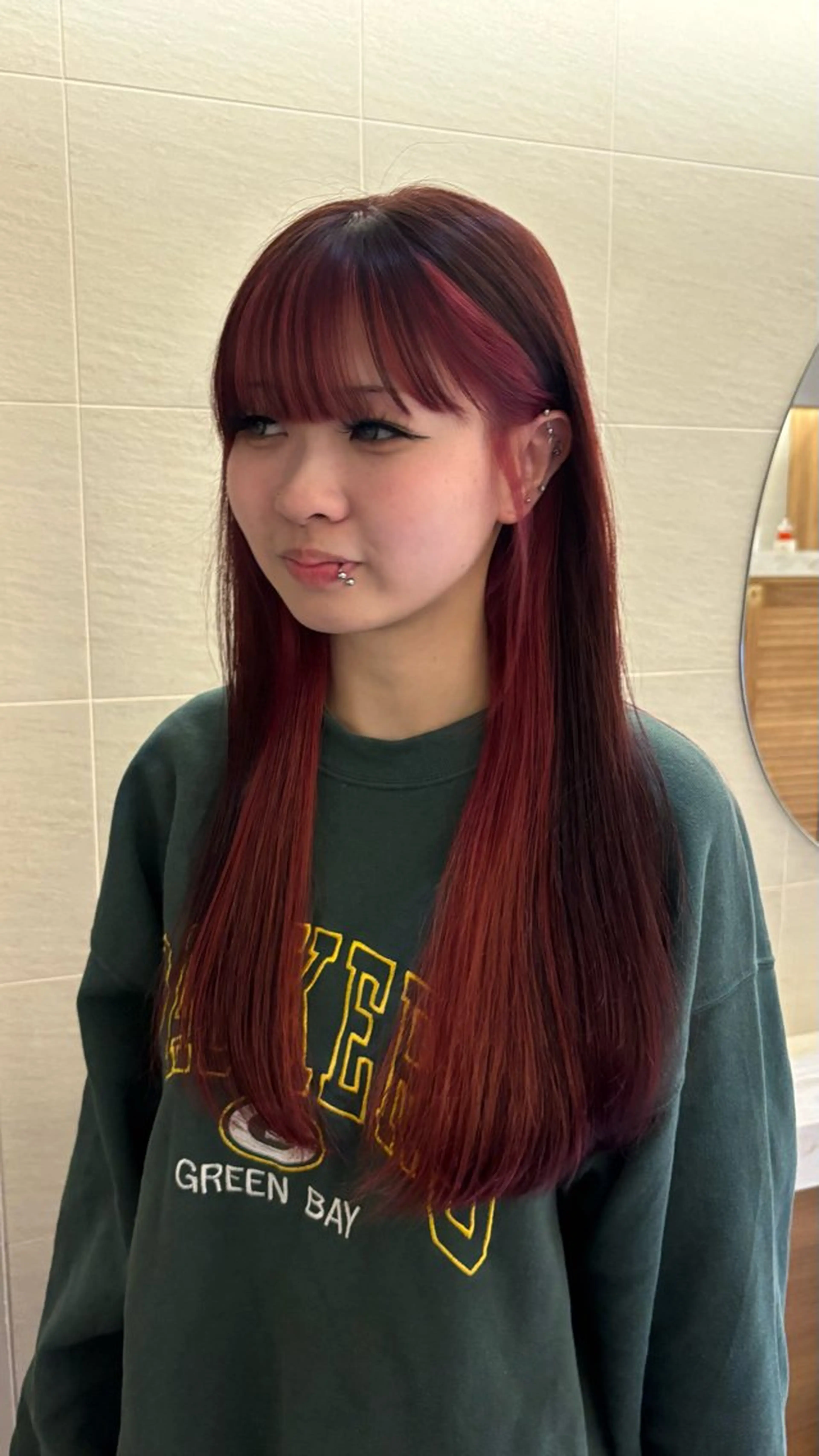 ロング カラー 《センターパート / perm》ナミのヘアスタイル