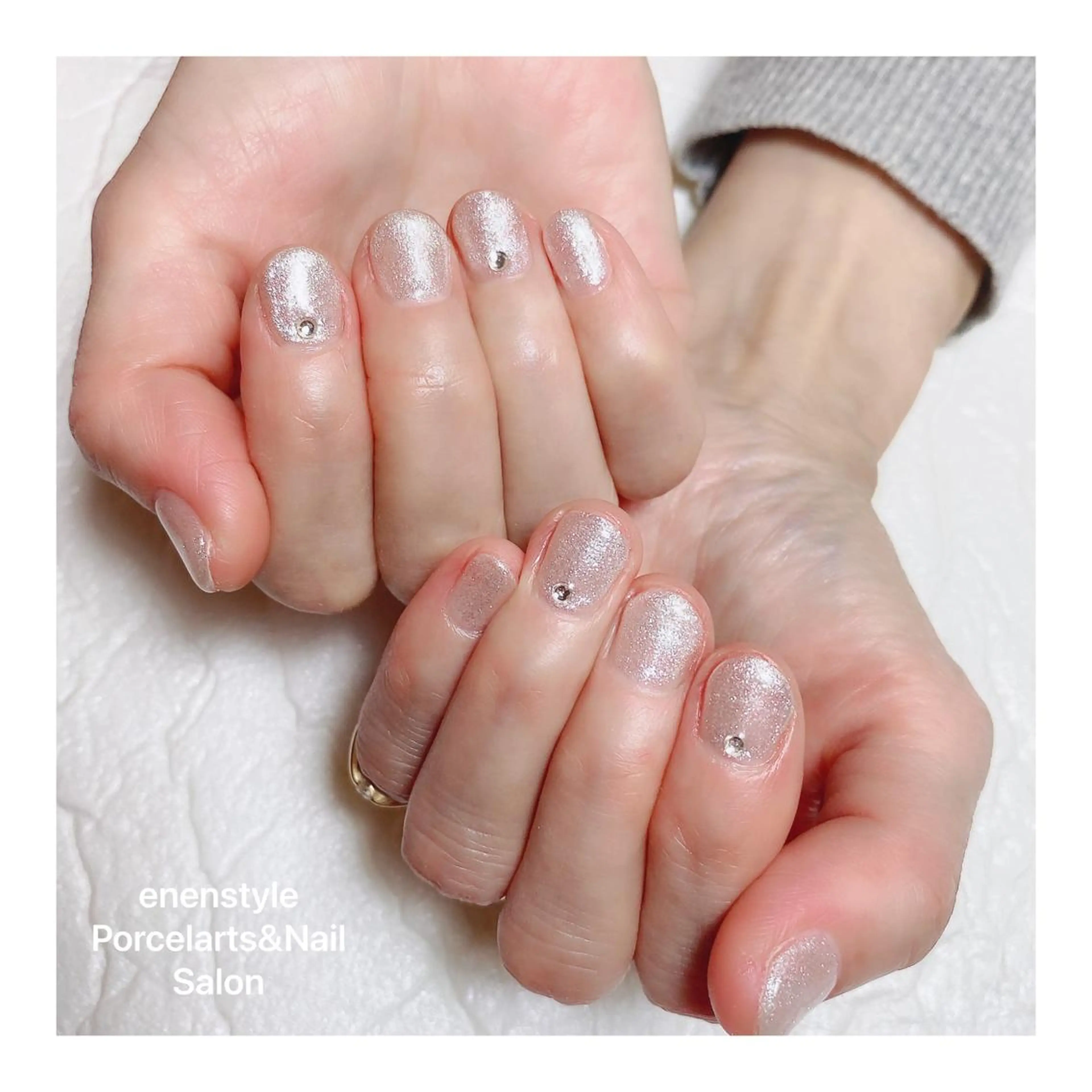 ショート ネイル 👑enen style👑のネイルデザイン