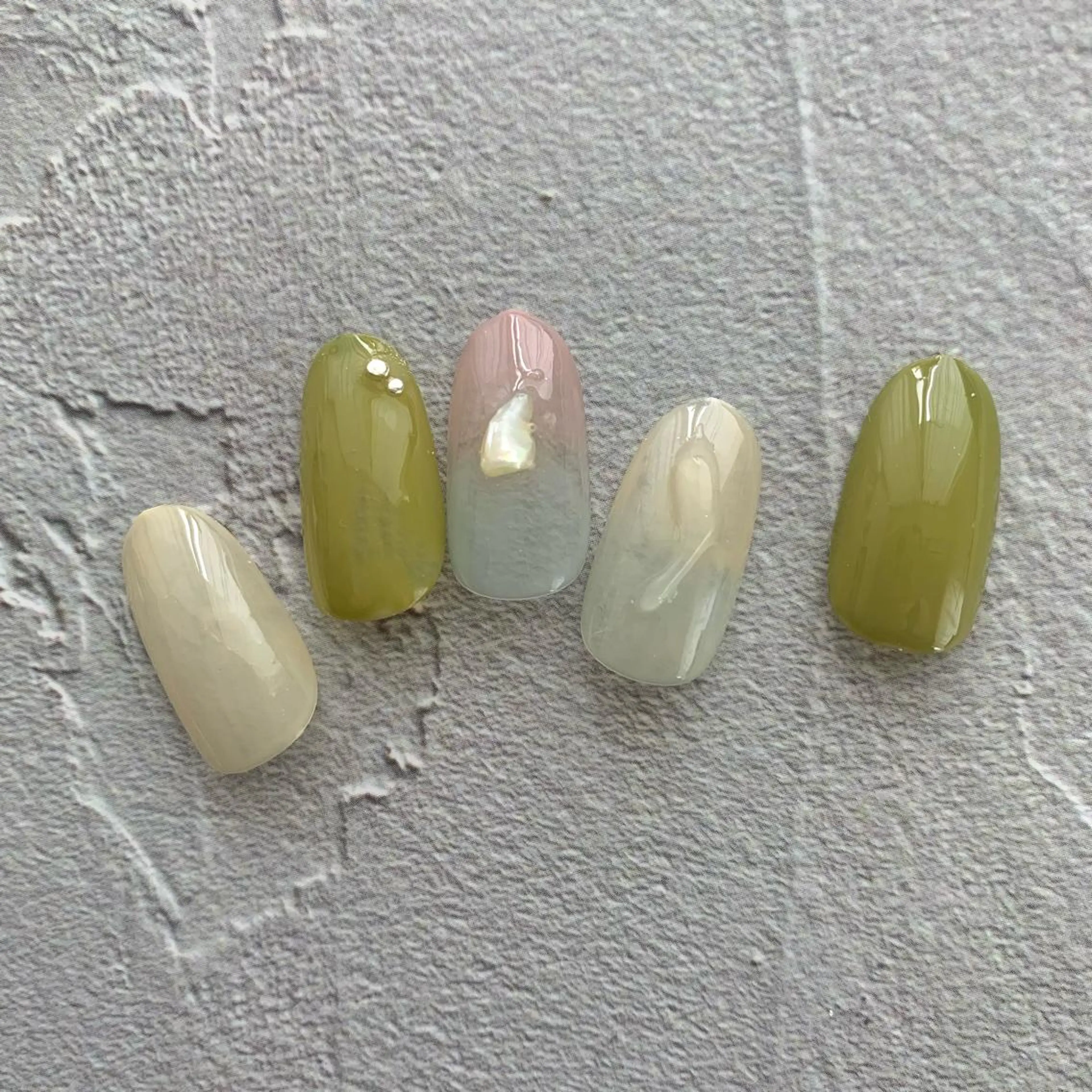 ネイル 名嘉眞 ゆかりのネイルデザイン