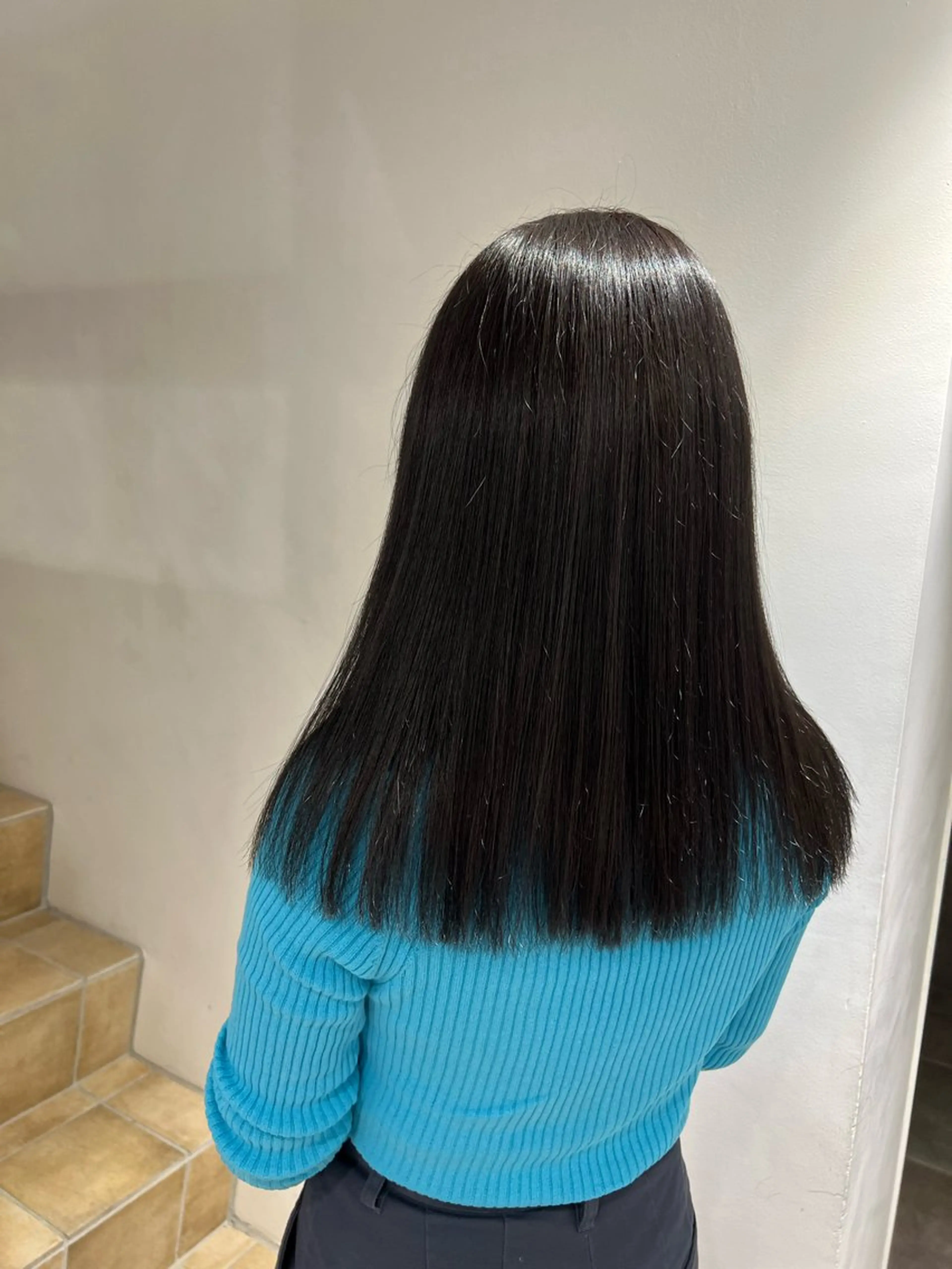 セミロング カラー ogura hitomiのヘアスタイル