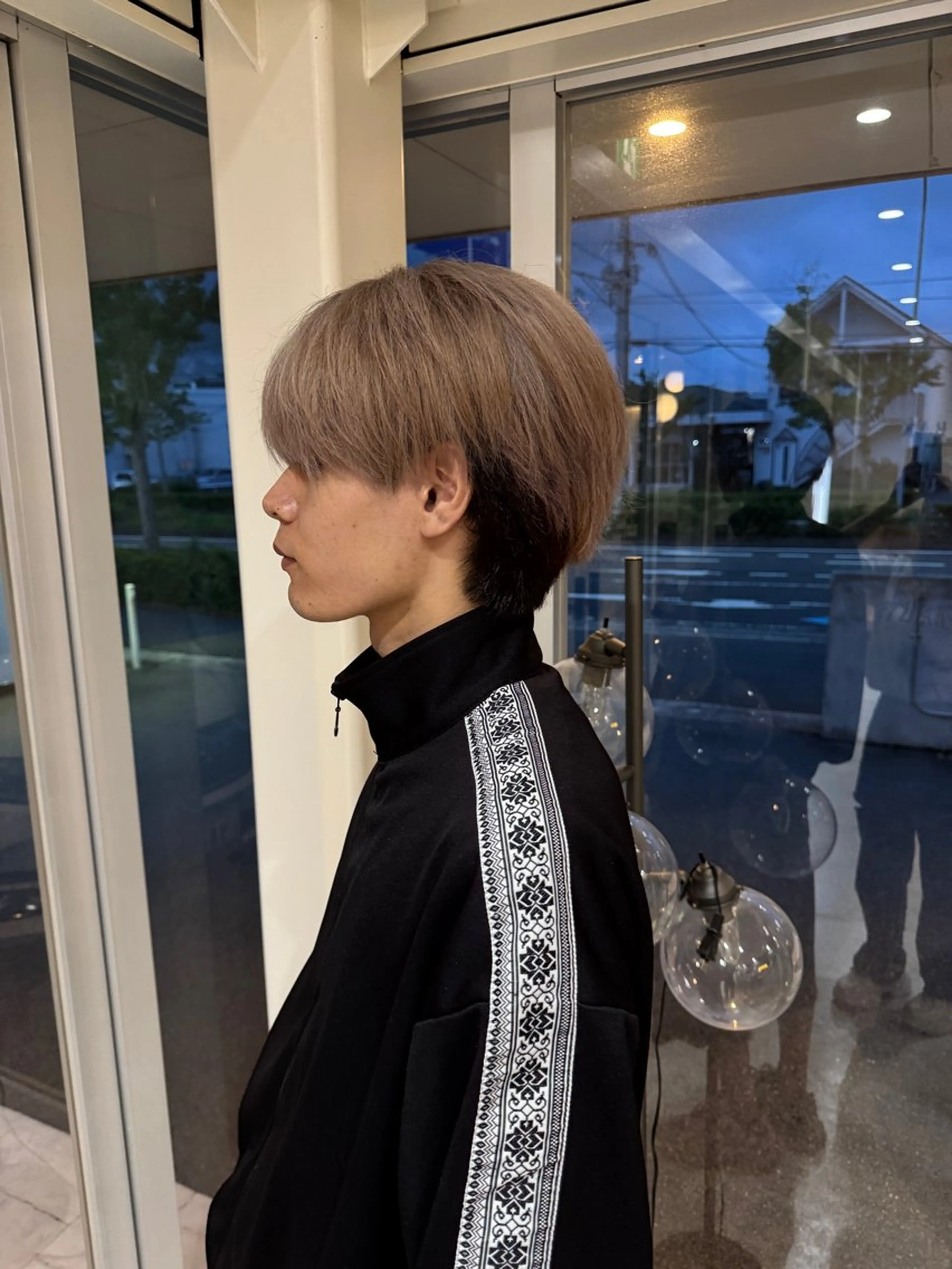 カラー グレージュ ミルクティーグレージュ 上田 莉那のヘアスタイル