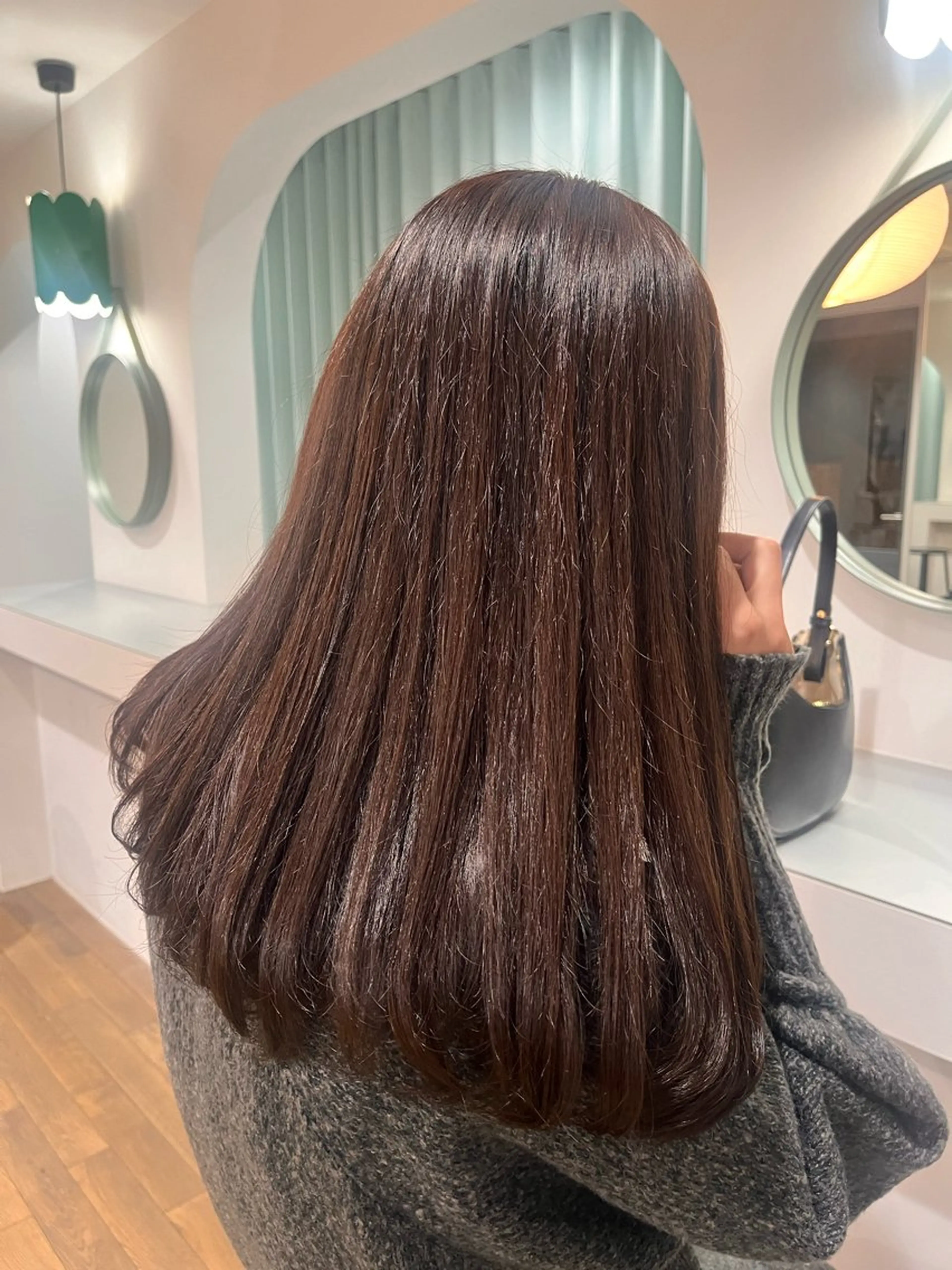 ロング ヘアカラー トリートメント 武村美咲/ 暖色/艶カラーのヘアスタイル