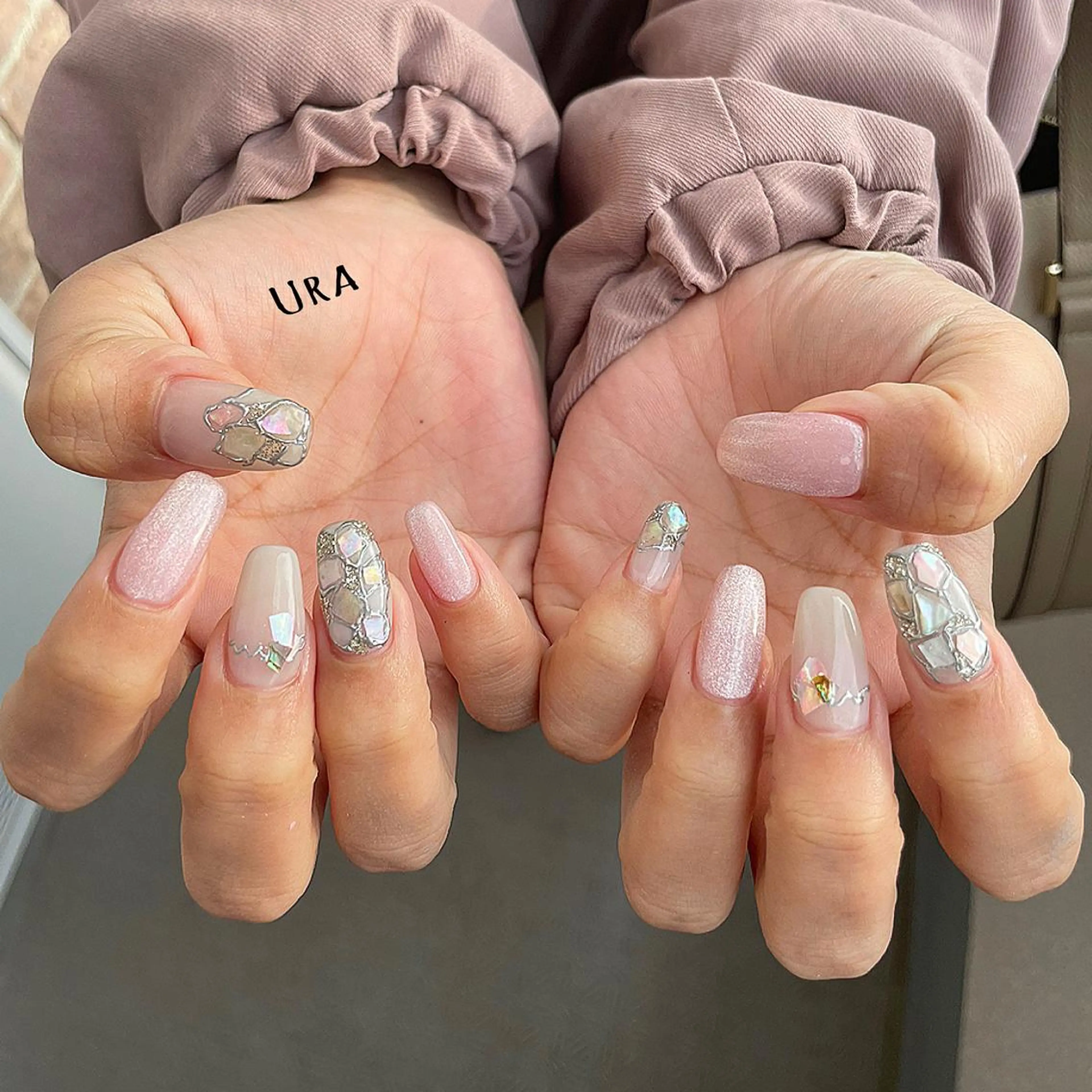 ネイル UrakoNail 《nail》のネイルデザイン