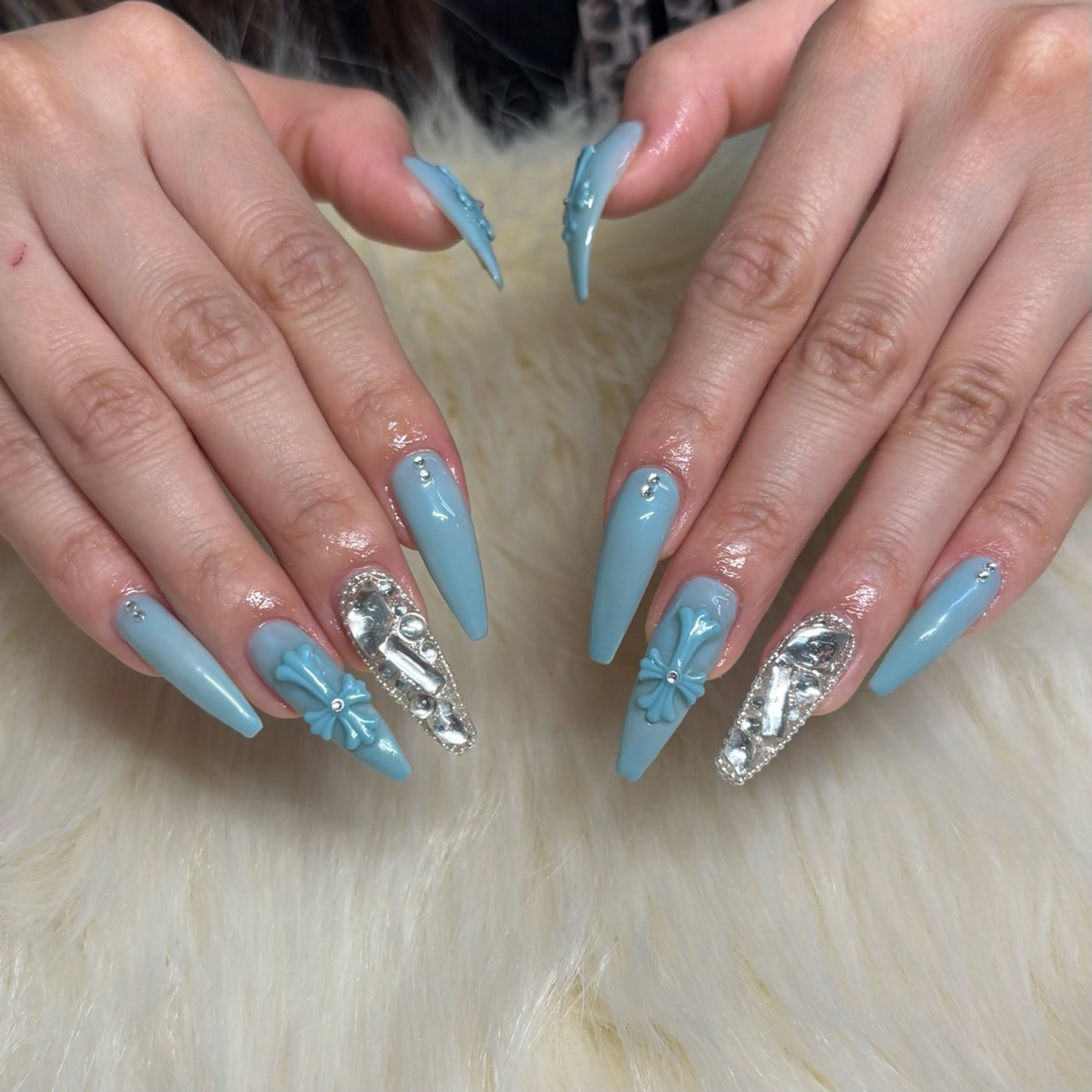 ネイル ハンドネイル Bianca浦和🍀 suminaのネイルデザイン