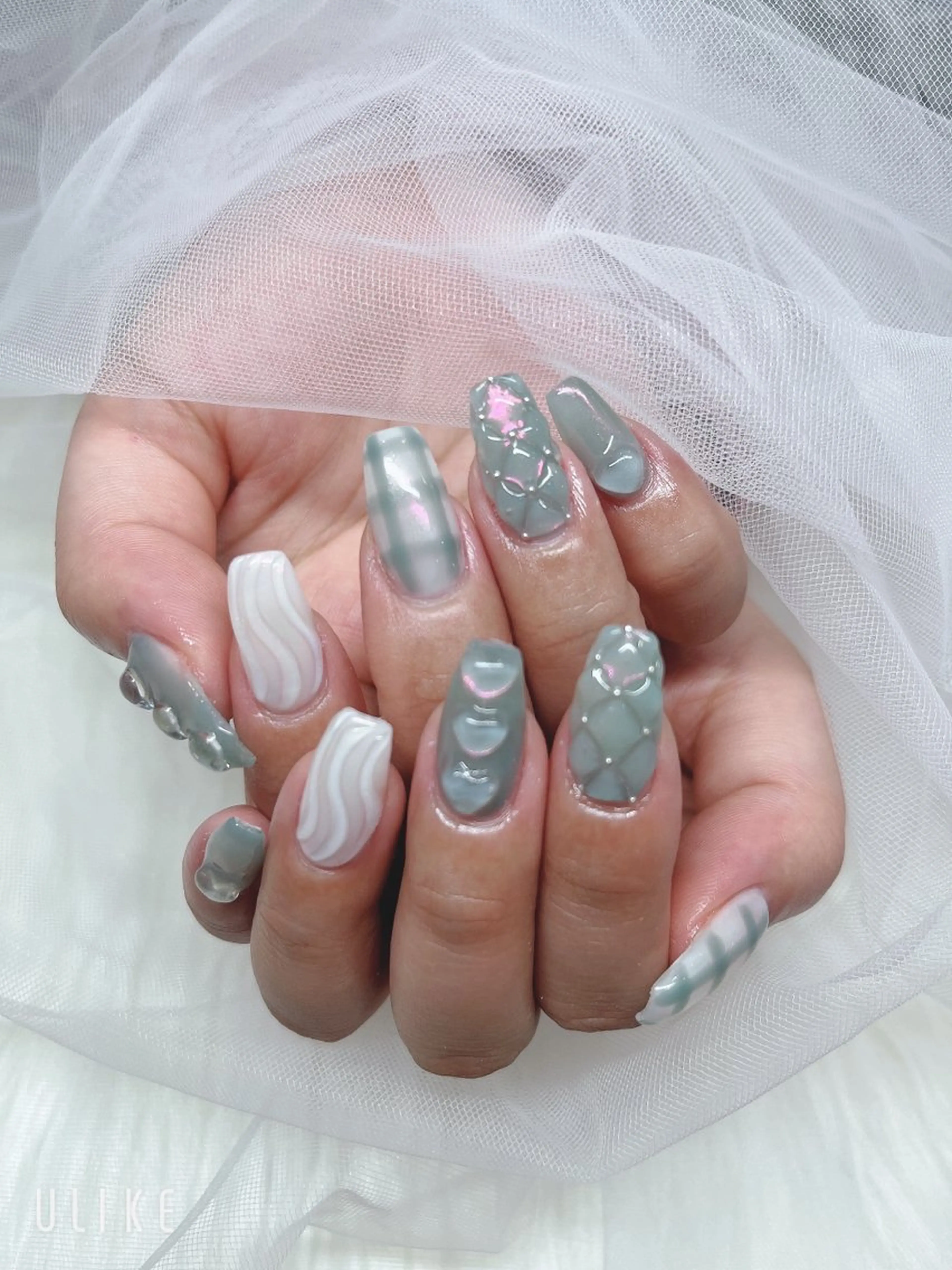 ネイル ハンドネイル ハンドケア COCO ネイルのネイルデザイン