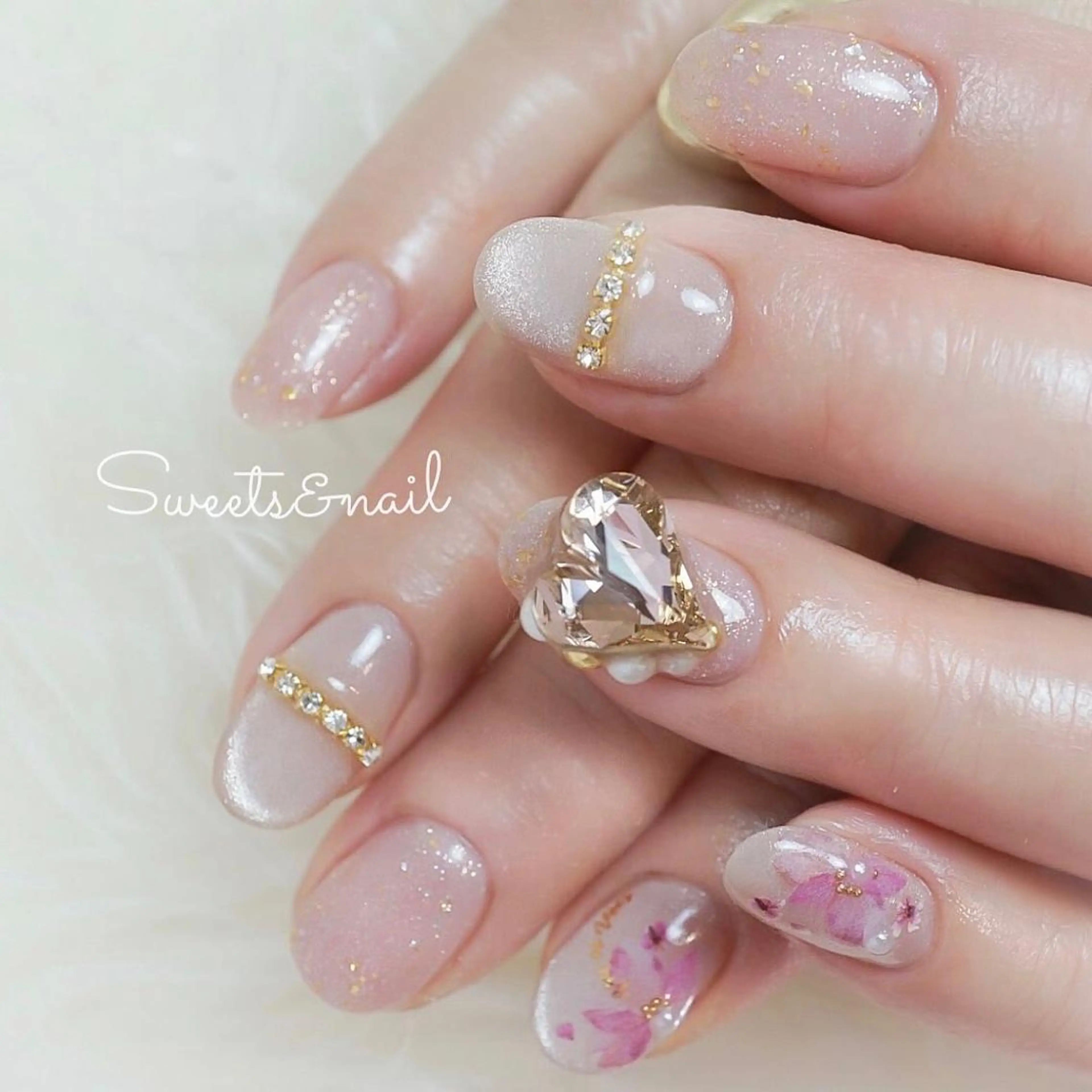 ネイル 桜ネイル フラワーネイル ジェルネイル ハート キラキラネイル Sweets＆ nail みなこのネイルデザイン