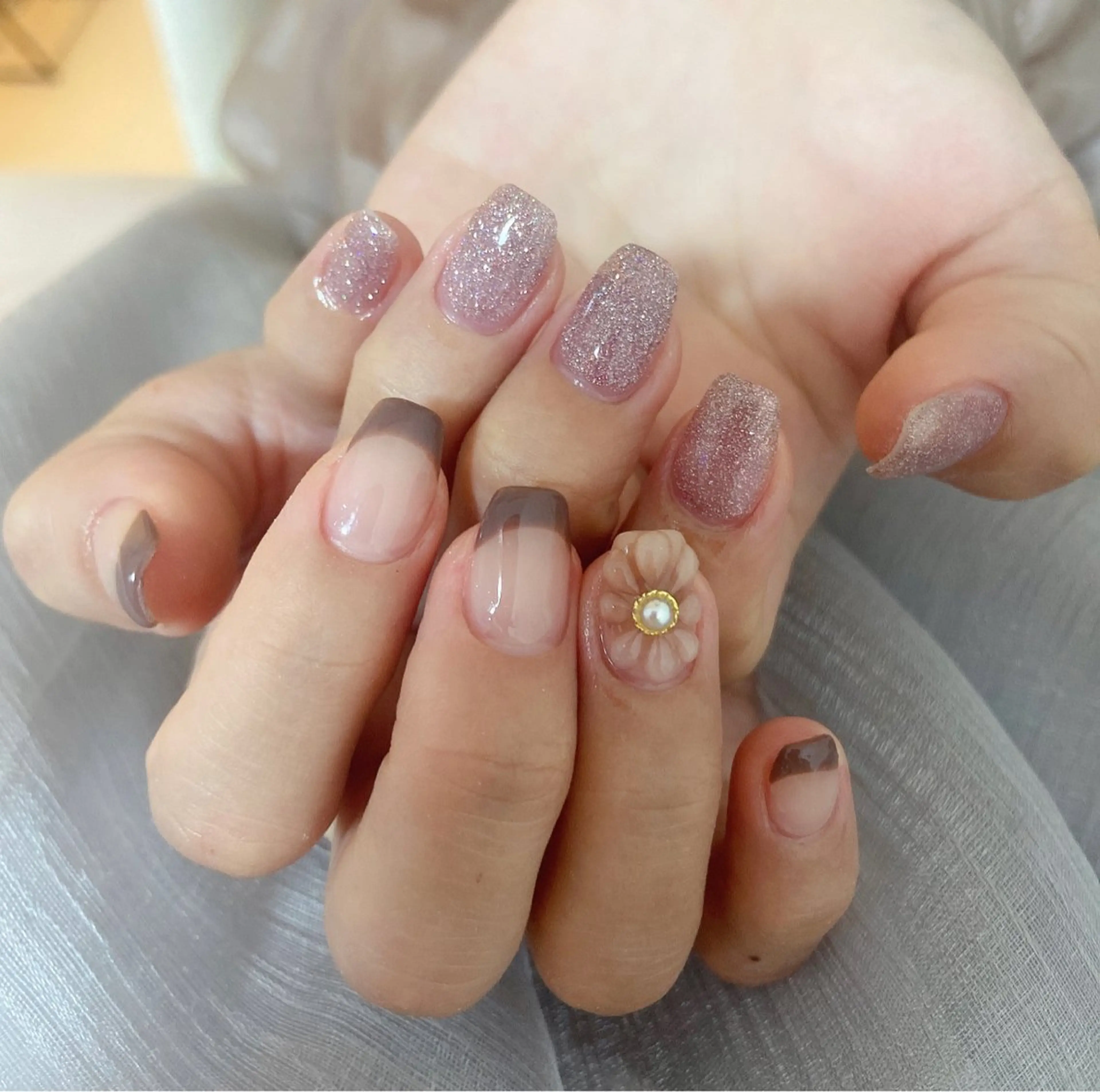 ネイル &ME ネイルサロンのネイルデザイン