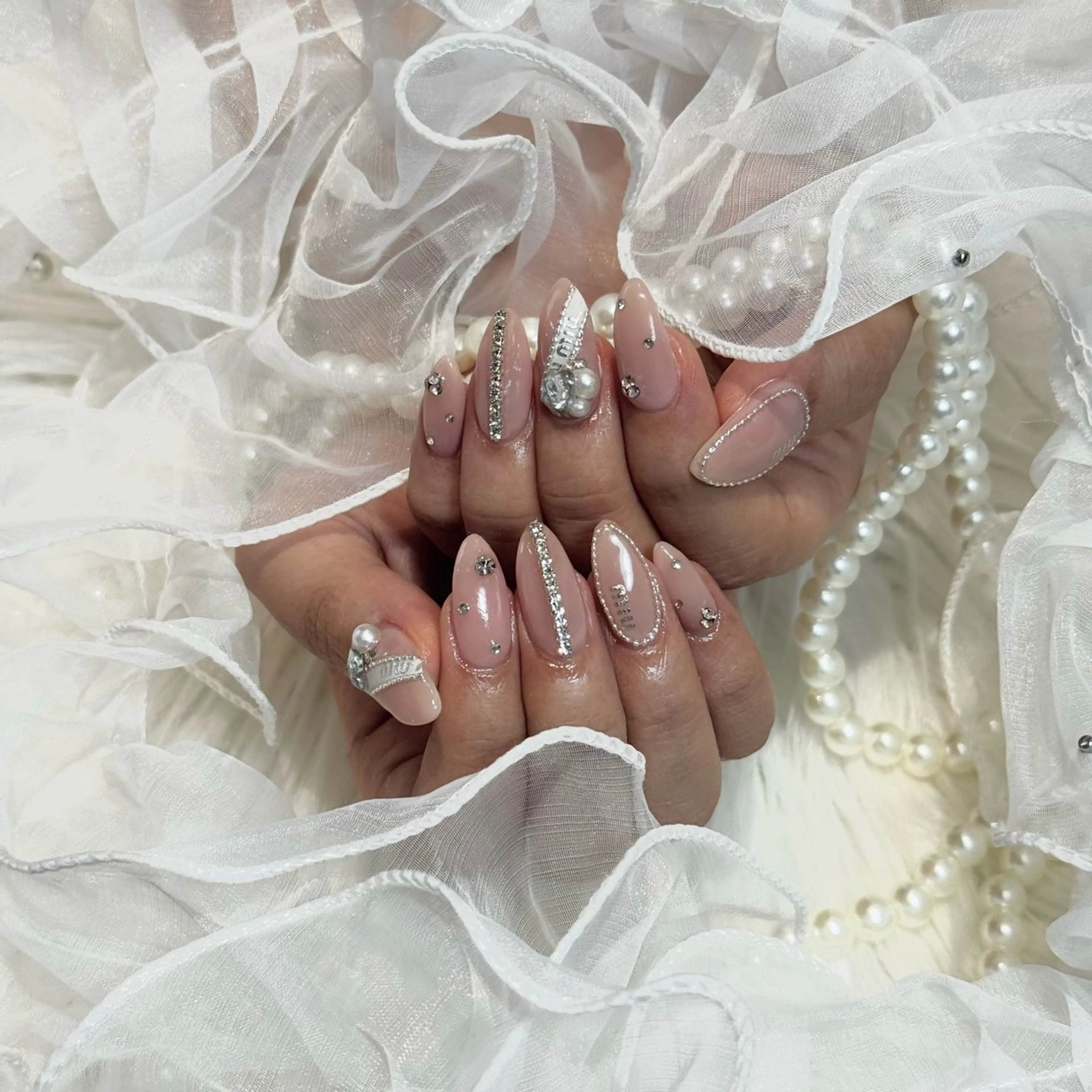 ネイル ハンドネイル WISTERIA kozueのネイルデザイン