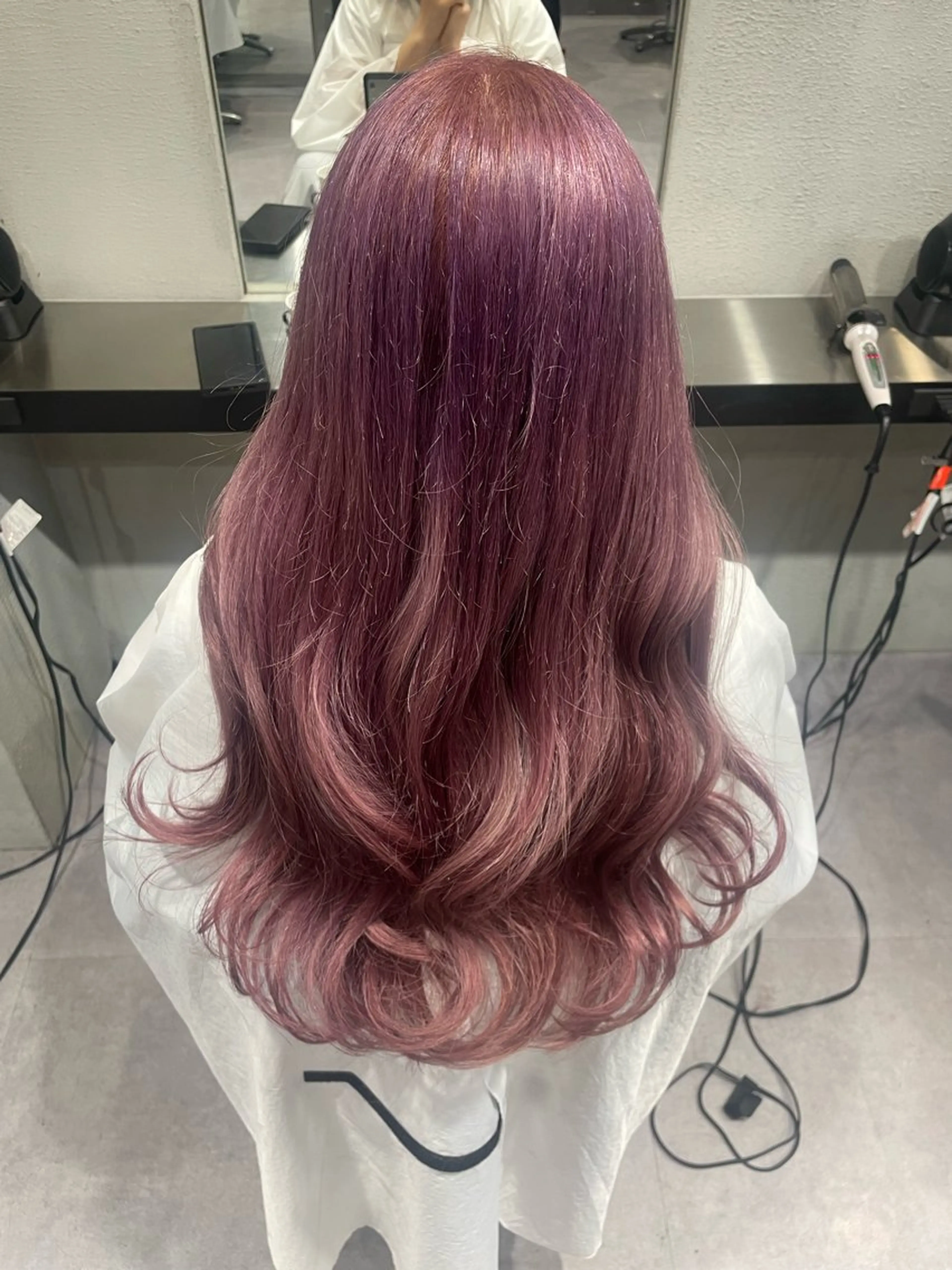 セミロング カラー パープルカラー 🌈ウルトワ水素 髪質改善naru🌈のヘアスタイル