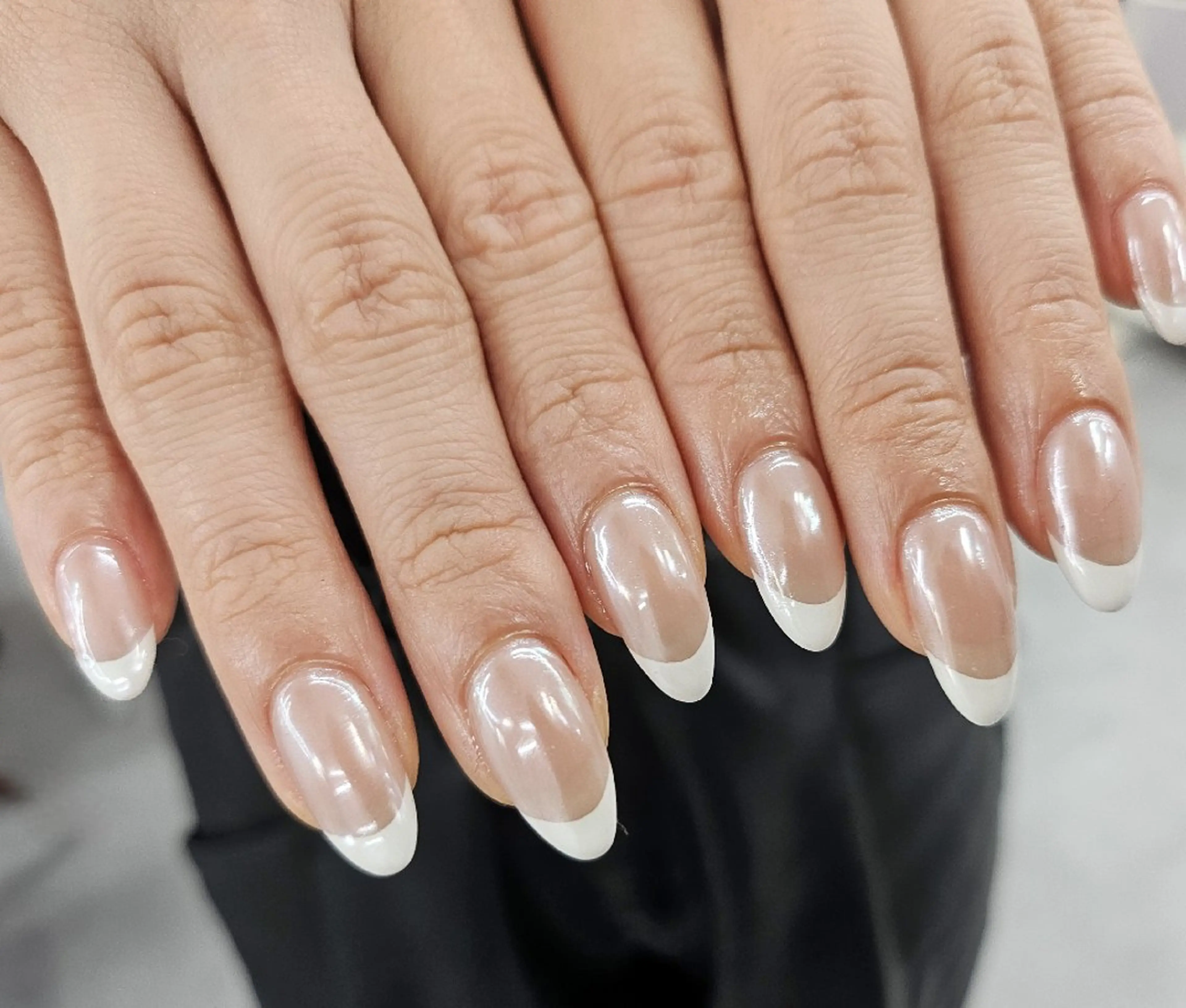 ネイル オーロラネイル フレンチネイル ジェルネイル オフィスネイル パラジェル ハンドネイル puku nail 🌼kazu🌼のネイルデザイン