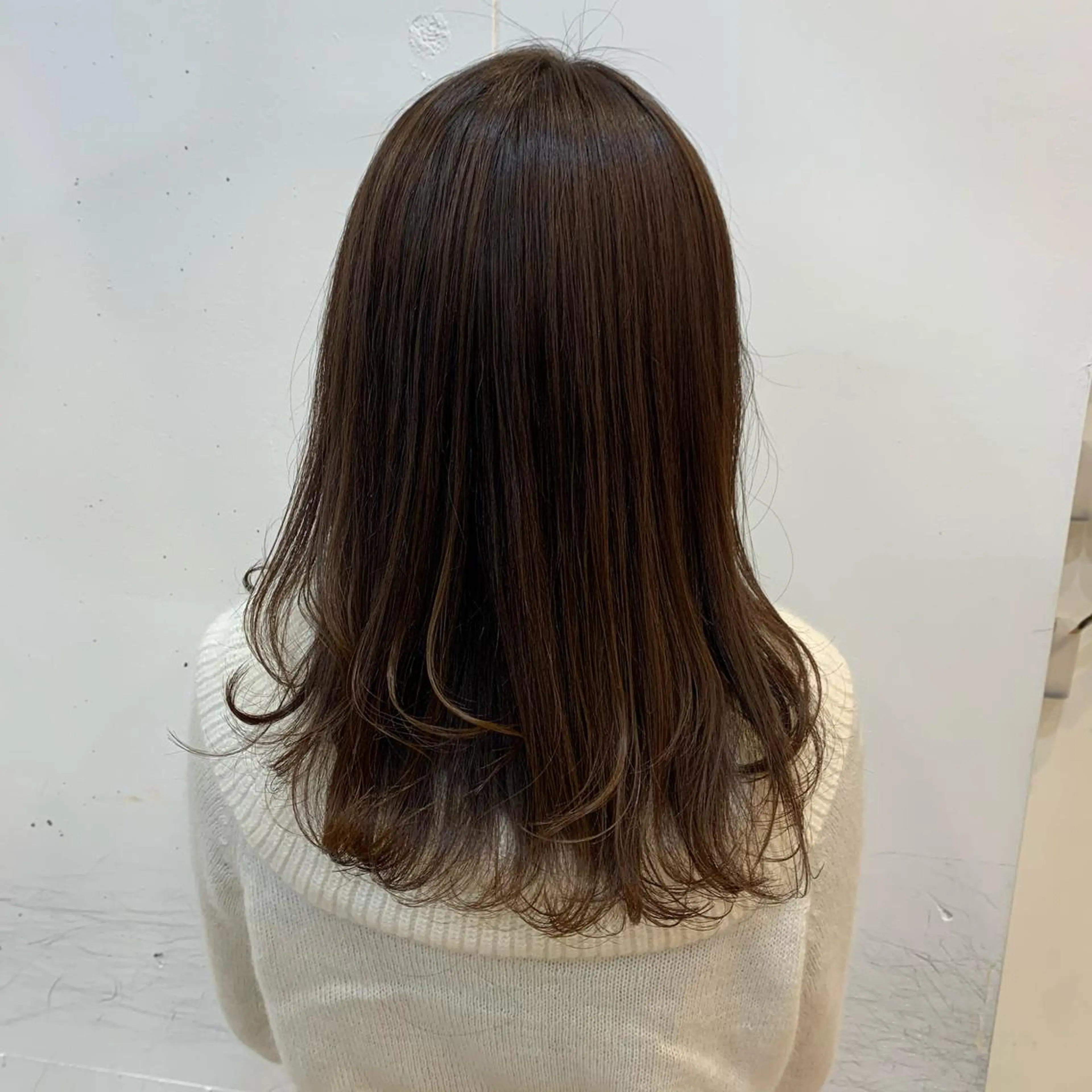 セミロング カラー まろやかカラー🤎 みなとまほのヘアスタイル