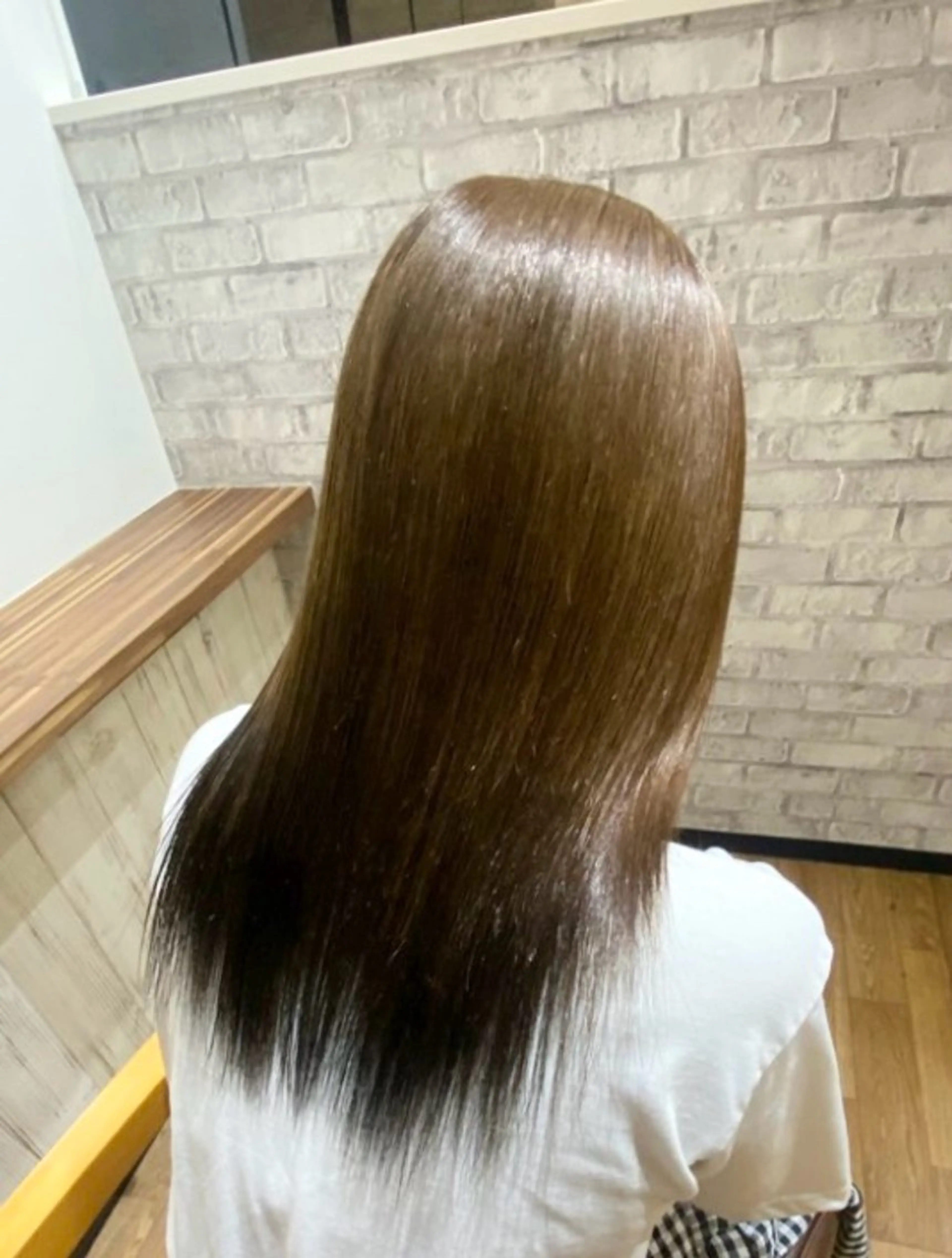 ロング アサクラ ユウアのヘアスタイル