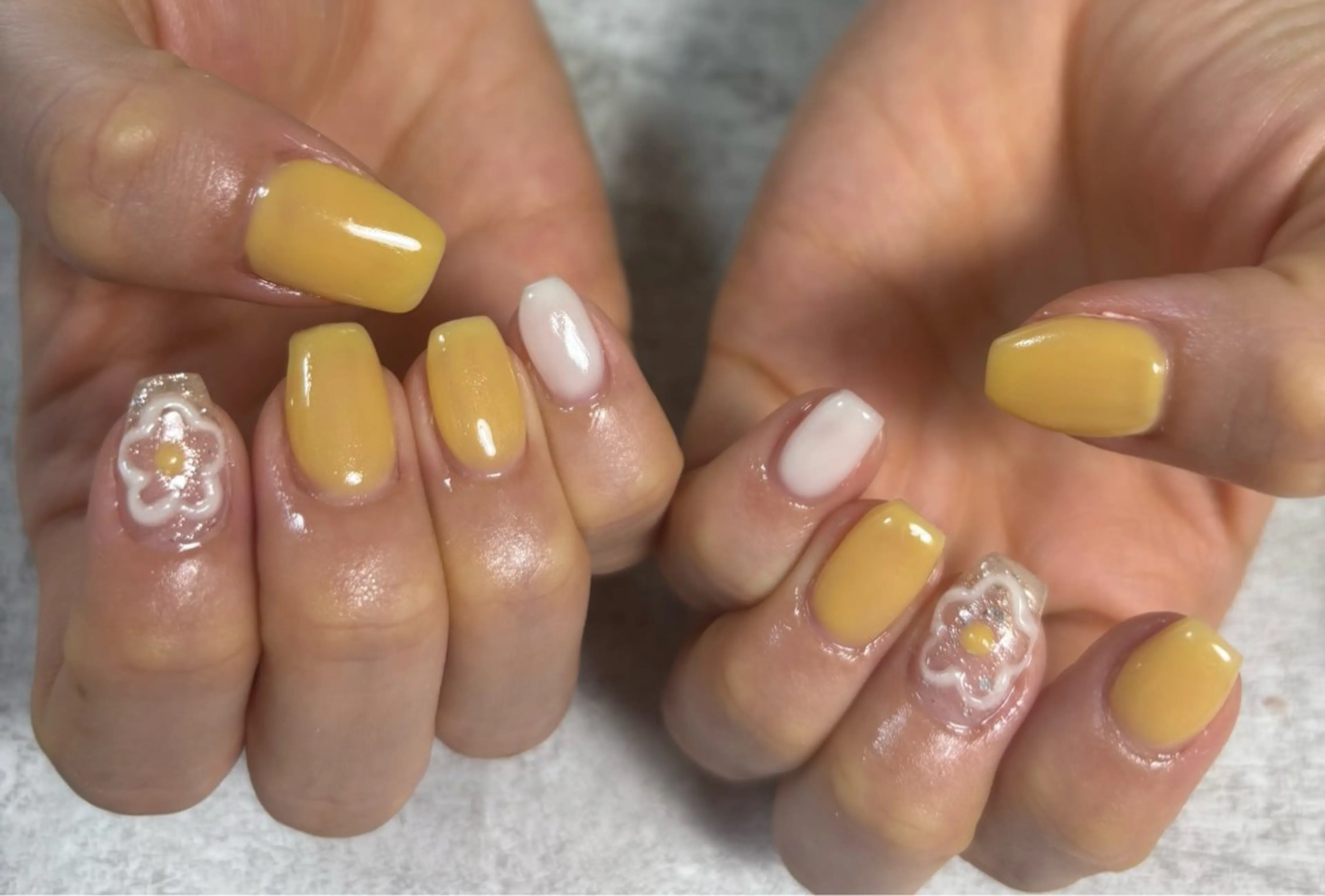 ネイル オーロラネイル 桜ネイル フラワーネイル フットネイル フレンチネイル ハンドネイル kiki nail たまプラーザのネイルデザイン