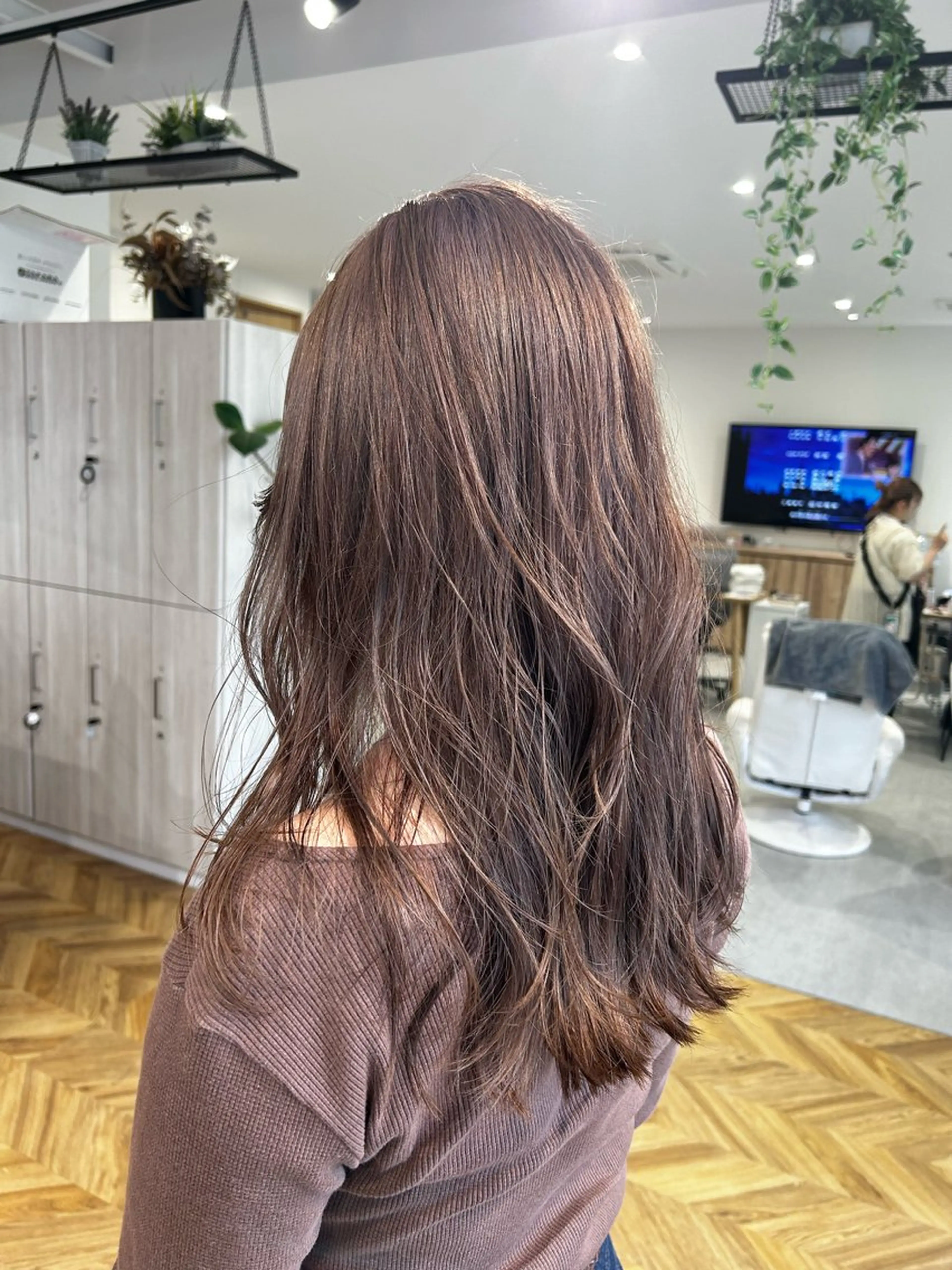 セミロング 透明感カラー🥣 yukihoのヘアスタイル