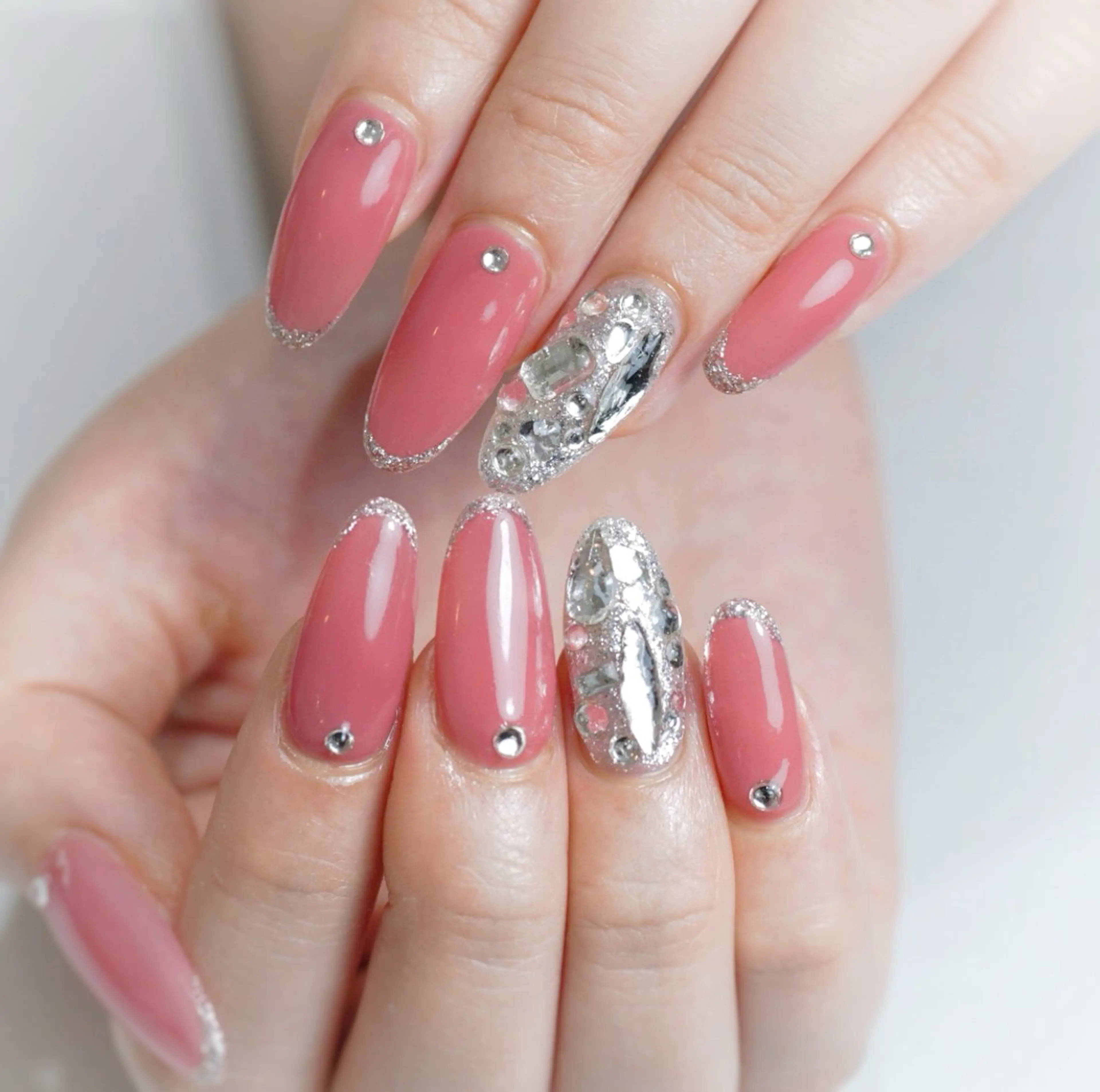 ロング ハンドネイル Re nailのネイルデザイン