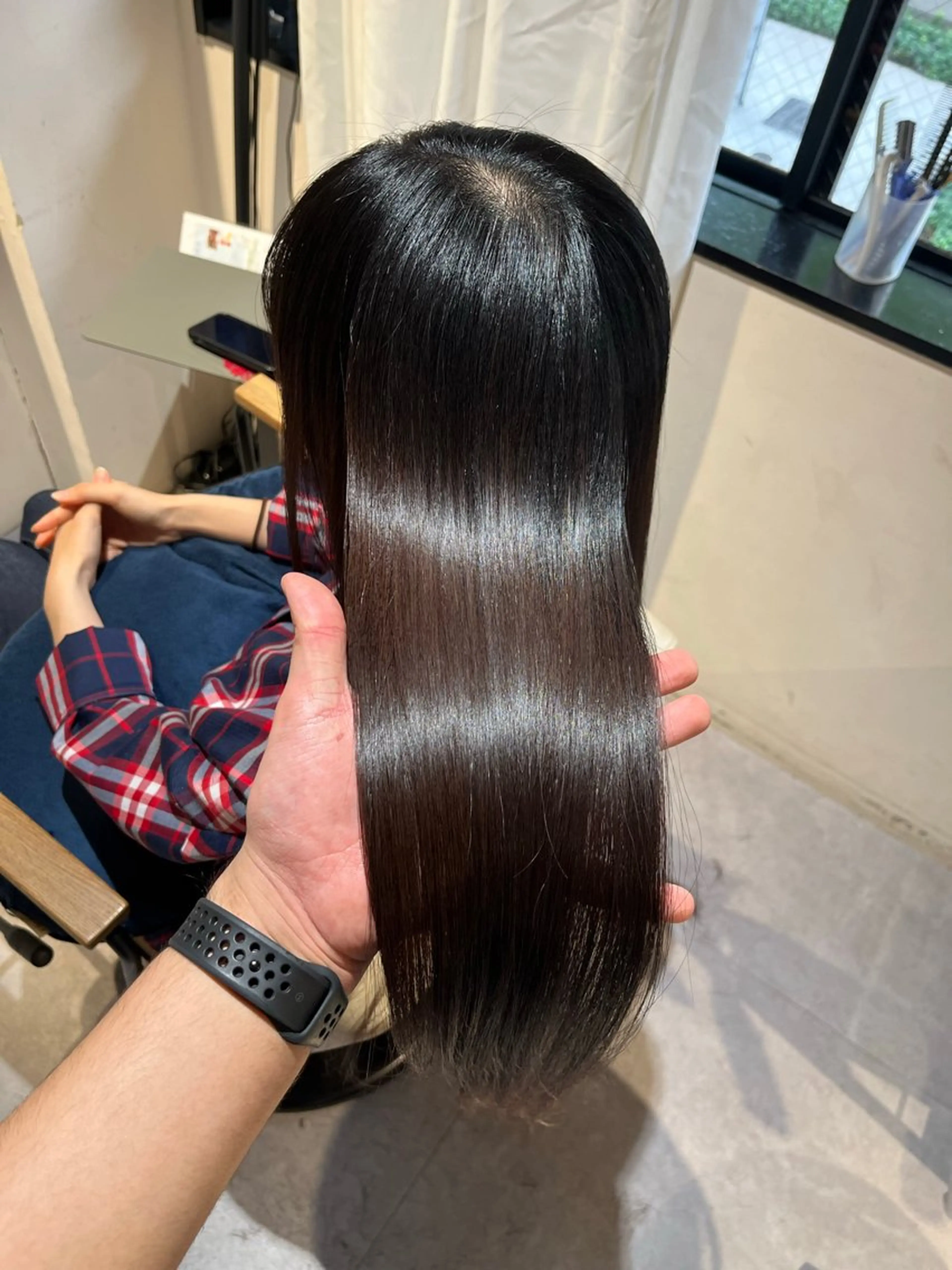 セミロング 縮毛矯正 トリートメント 必ず笑顔で帰っていた だきます！安田祐貴のヘアスタイル