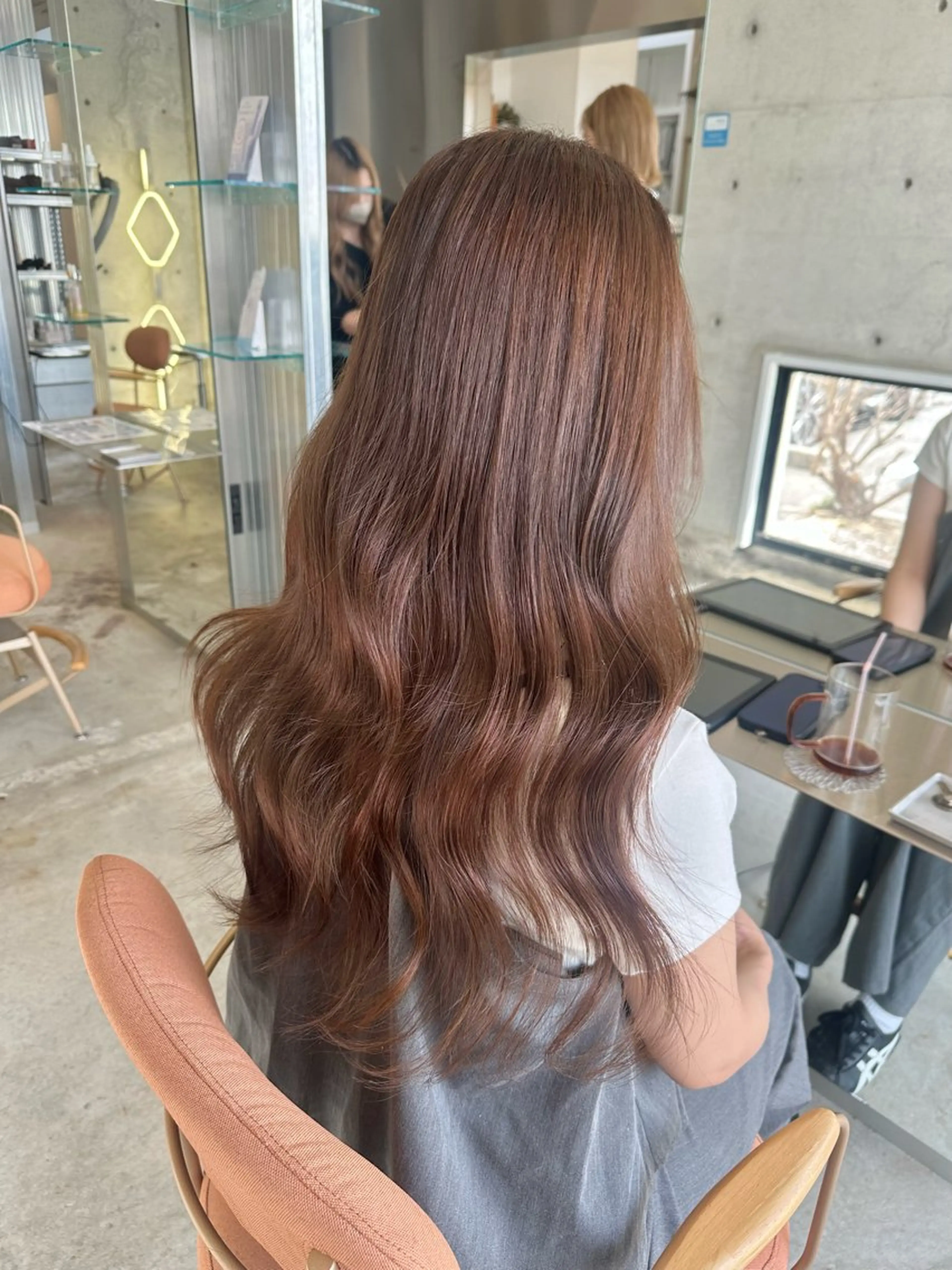 ロング カラー ブラウンカラー モカブラウン ヘアカラー トリートメント 🩵LOMARLIE 倉敷KARIN🩵のヘアスタイル