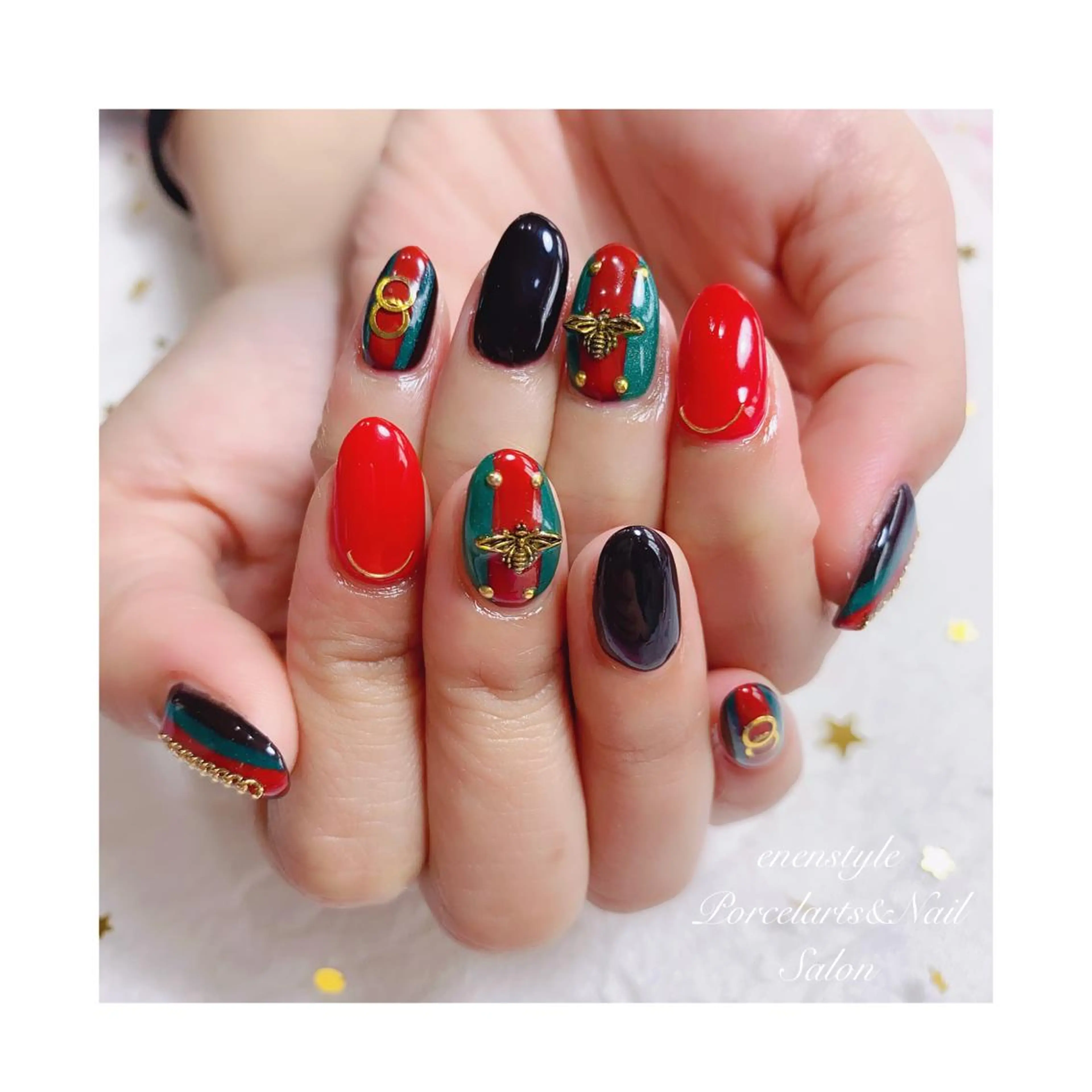 ミディアム ネイル ジェルネイル ニュアンスネイル オフィスネイル ワンカラーネイル パラジェル ハンドネイル 👑enen style👑のネイルデザイン