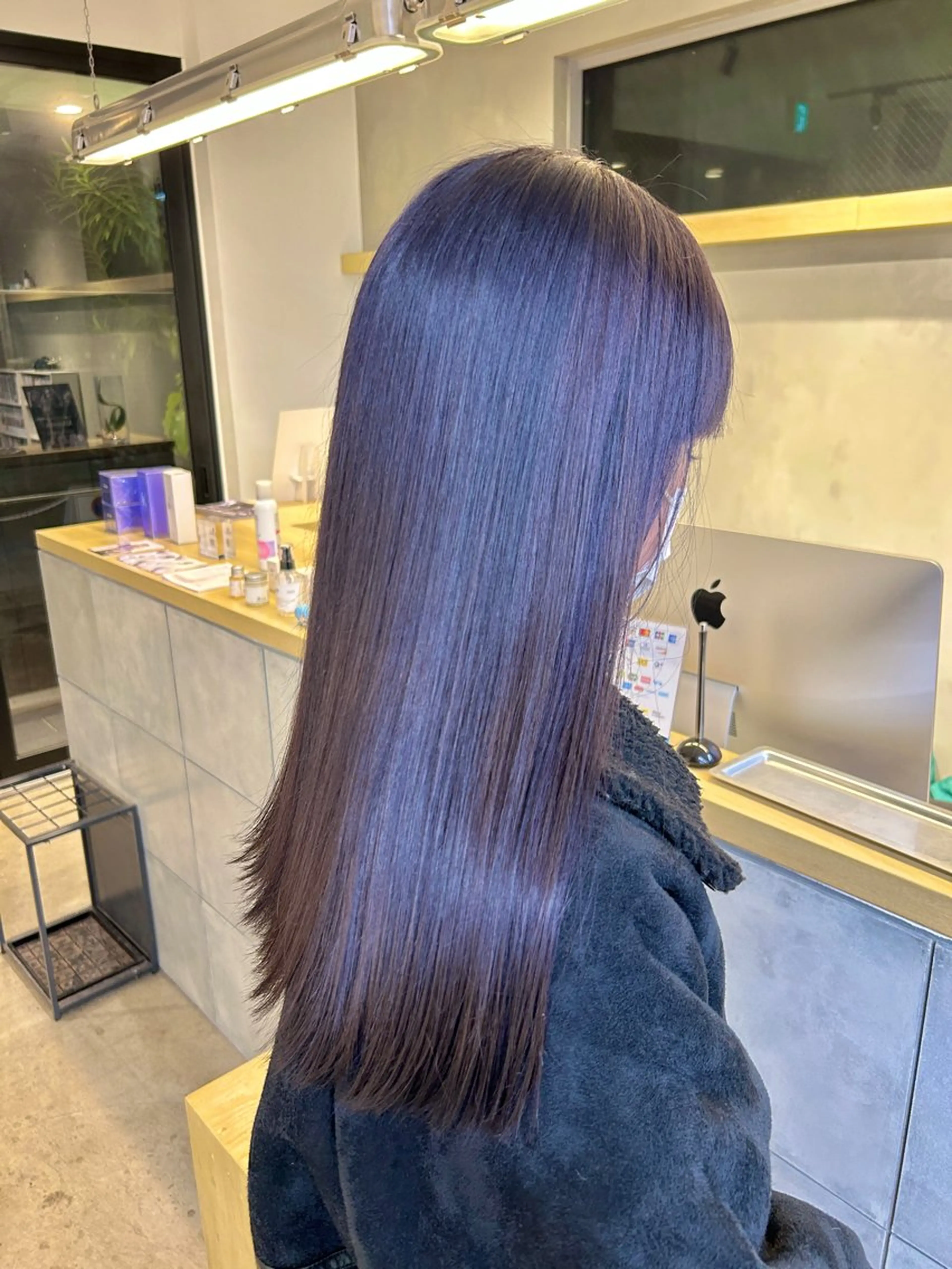 セミロング カラー 透明感カラー グレージュ イルミナカラー ラベンダーカラー ラベンダーグレージュ カット ヘアカラー トリートメント 【髪質改善カラー】 鈴木春樹/三軒茶屋のヘアスタイル