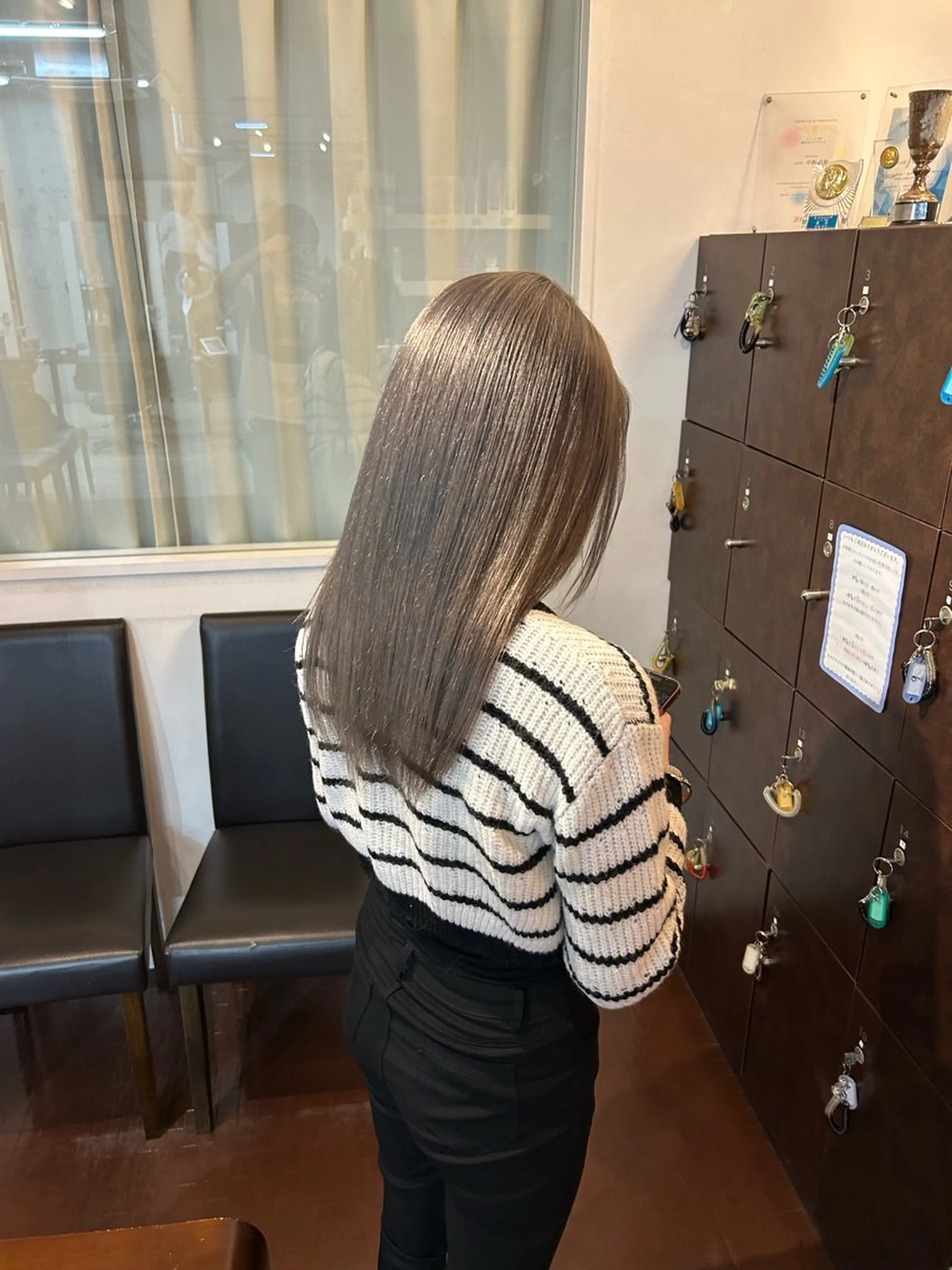 ブリーチリタッチ＋オンカラーの写真