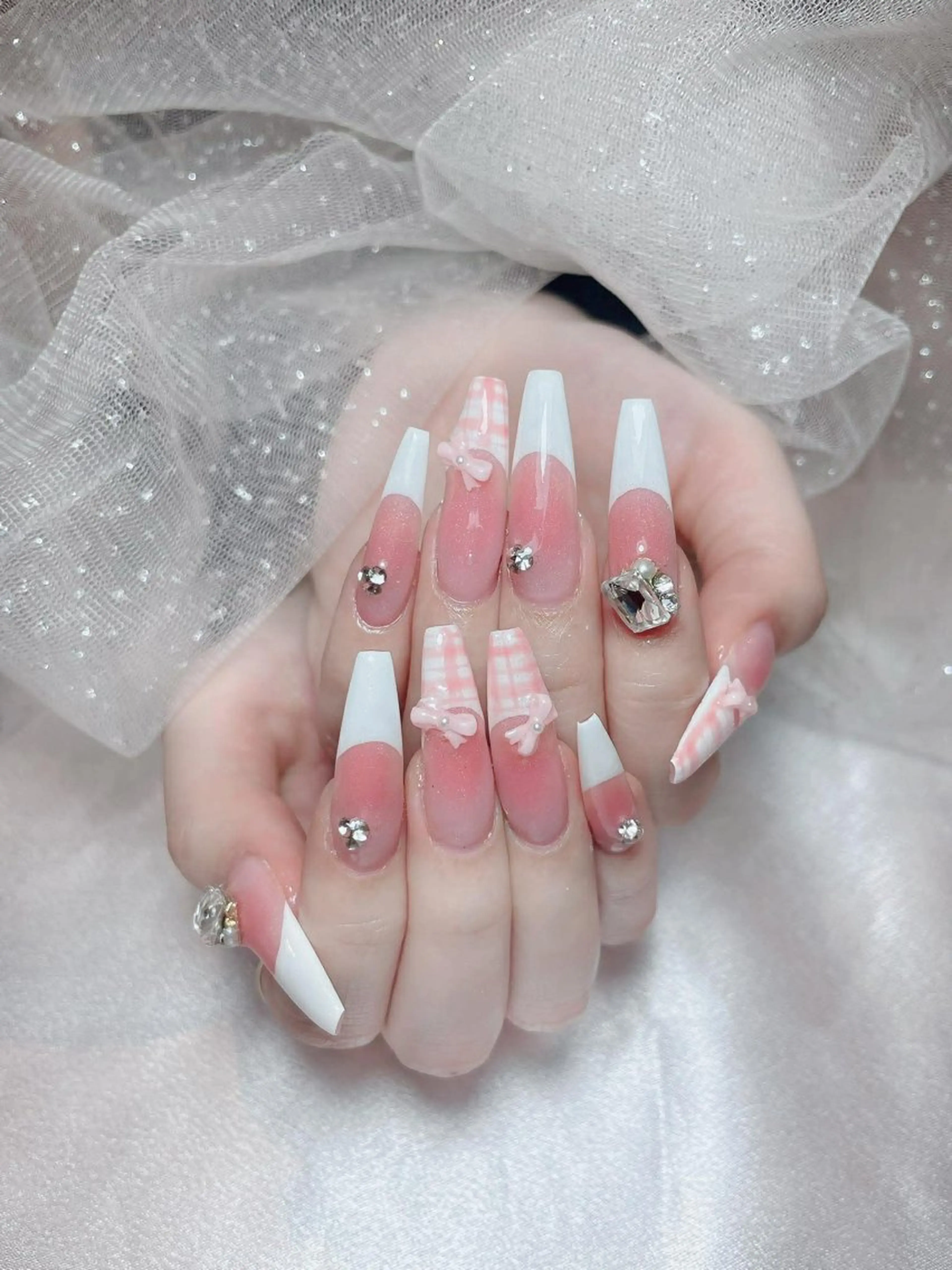 ネイル ハンドネイル Queen Nail Salonのネイルデザイン