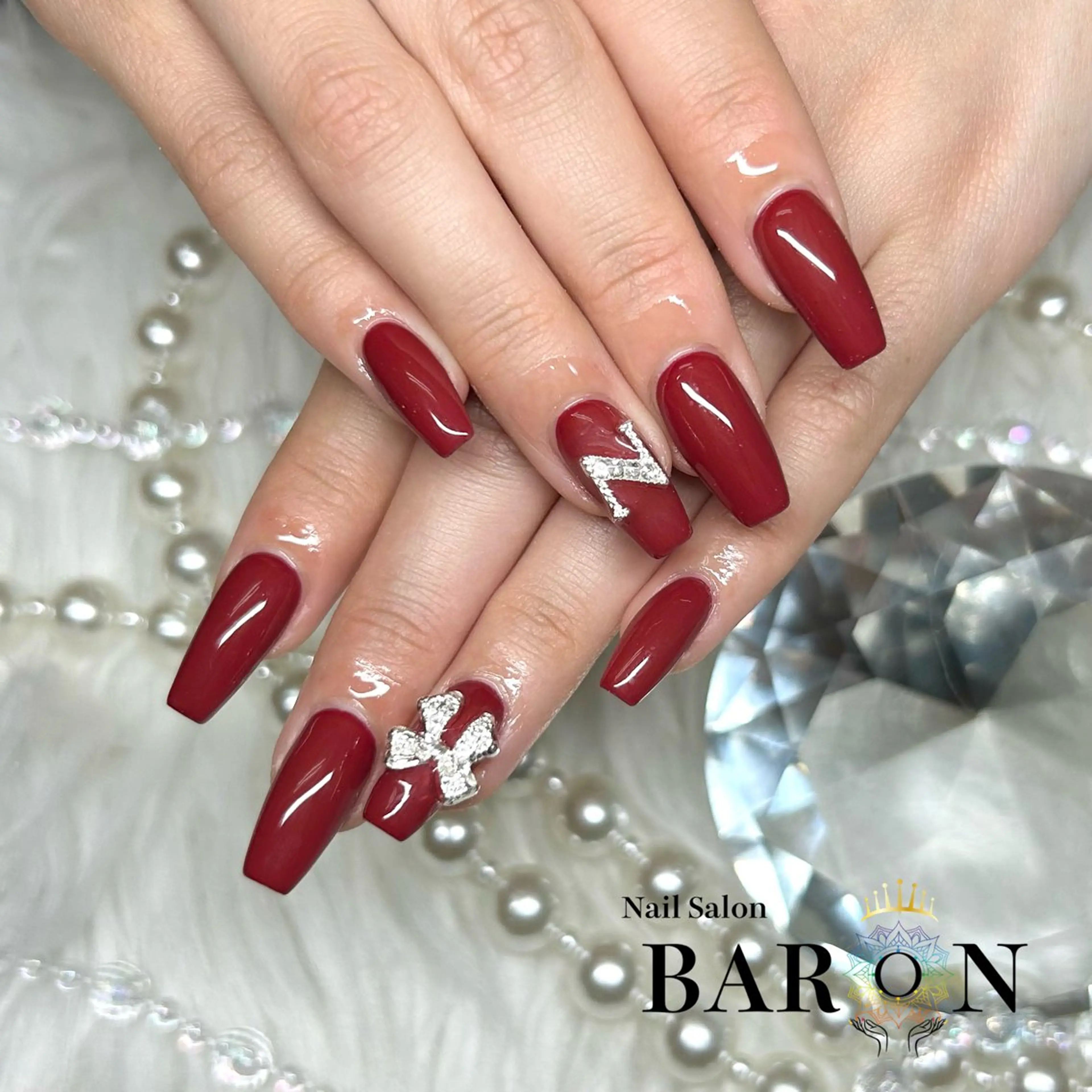 ネイル 赤色 ♛︎BARON♛︎ SUMIRE.のネイルデザイン