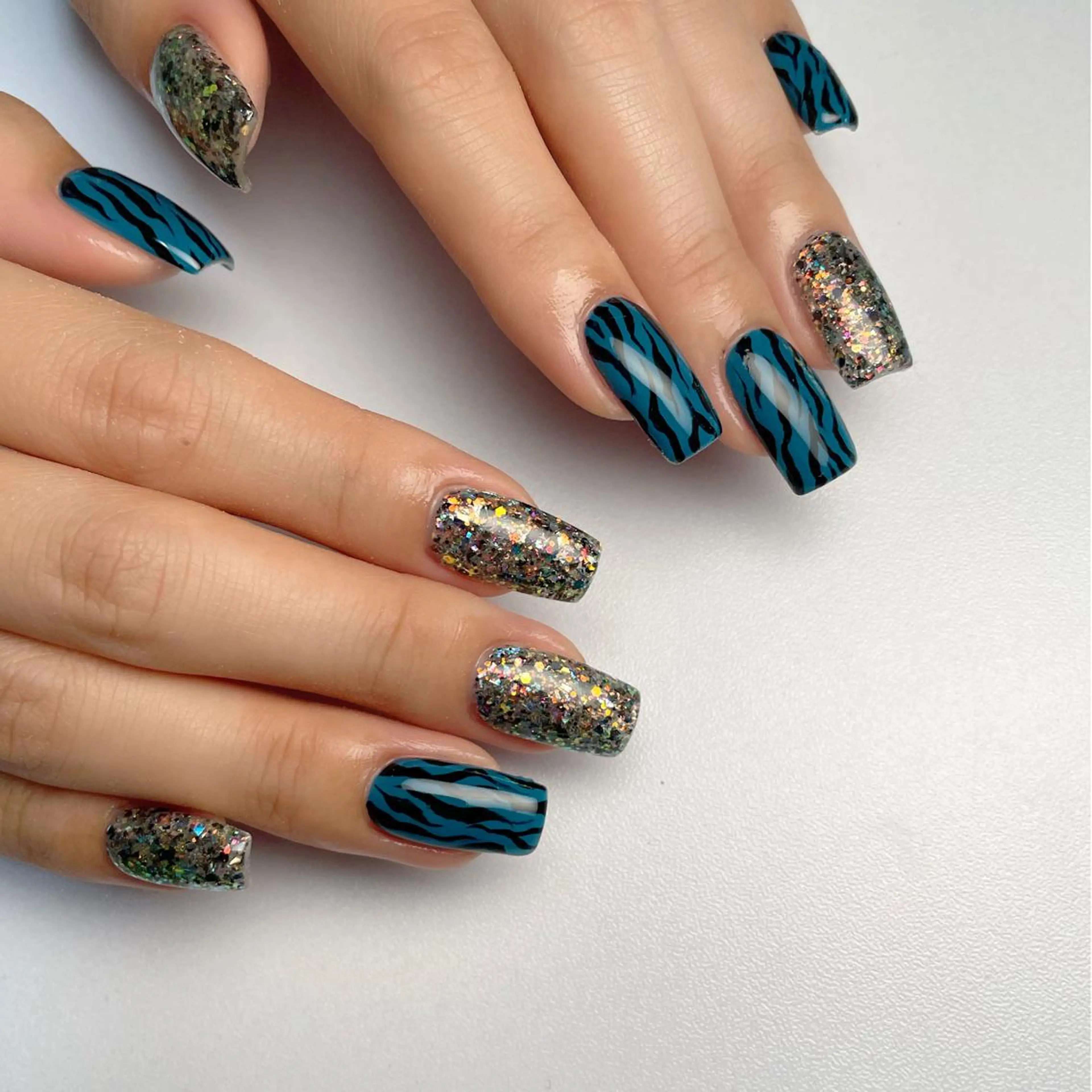 ミディアム ネイル 下妻ネイルサロン/ パラジェルのネイルデザイン