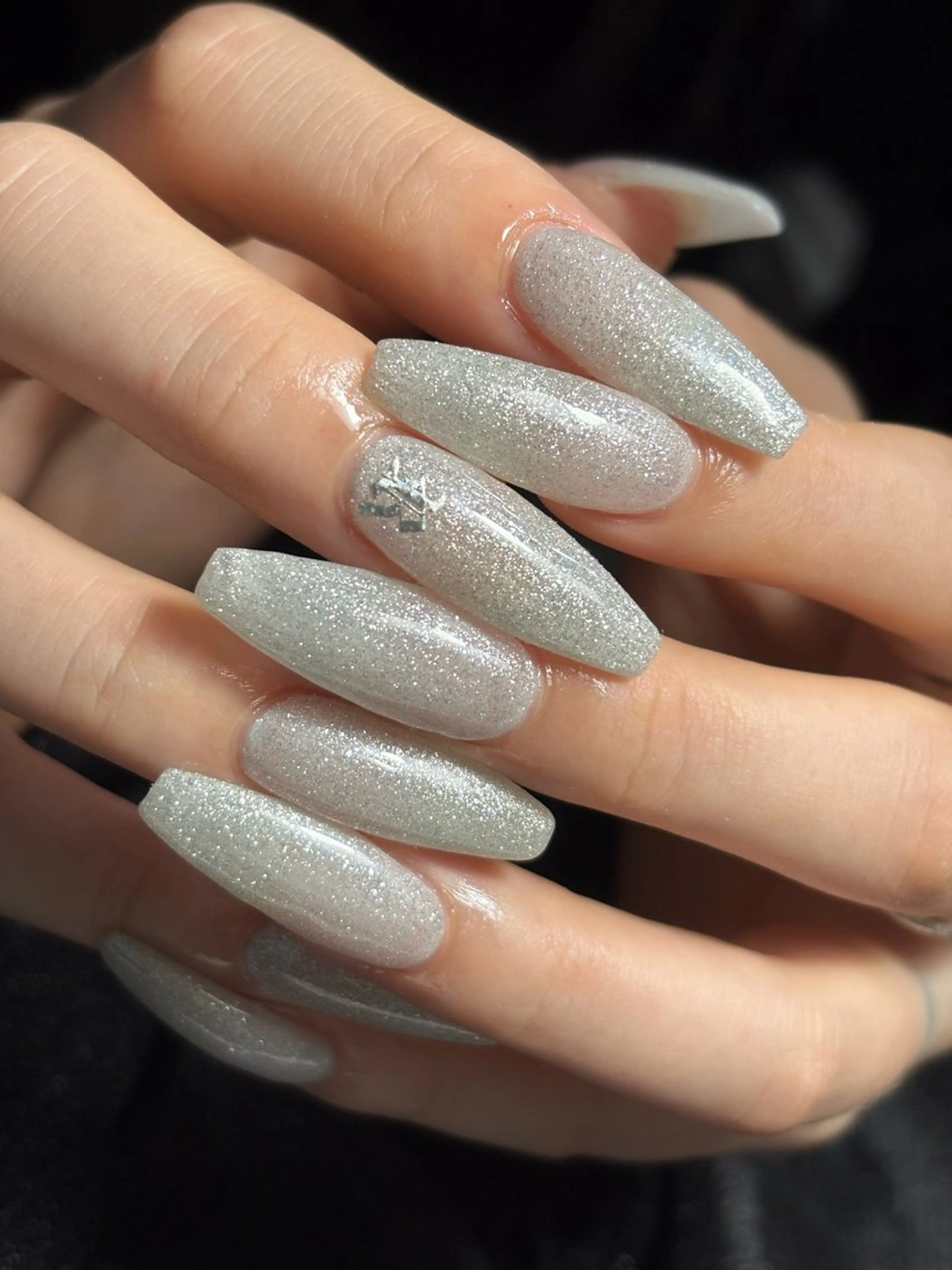 ネイル ハンドネイル フットネイル ✴︎ Delightのネイルデザイン