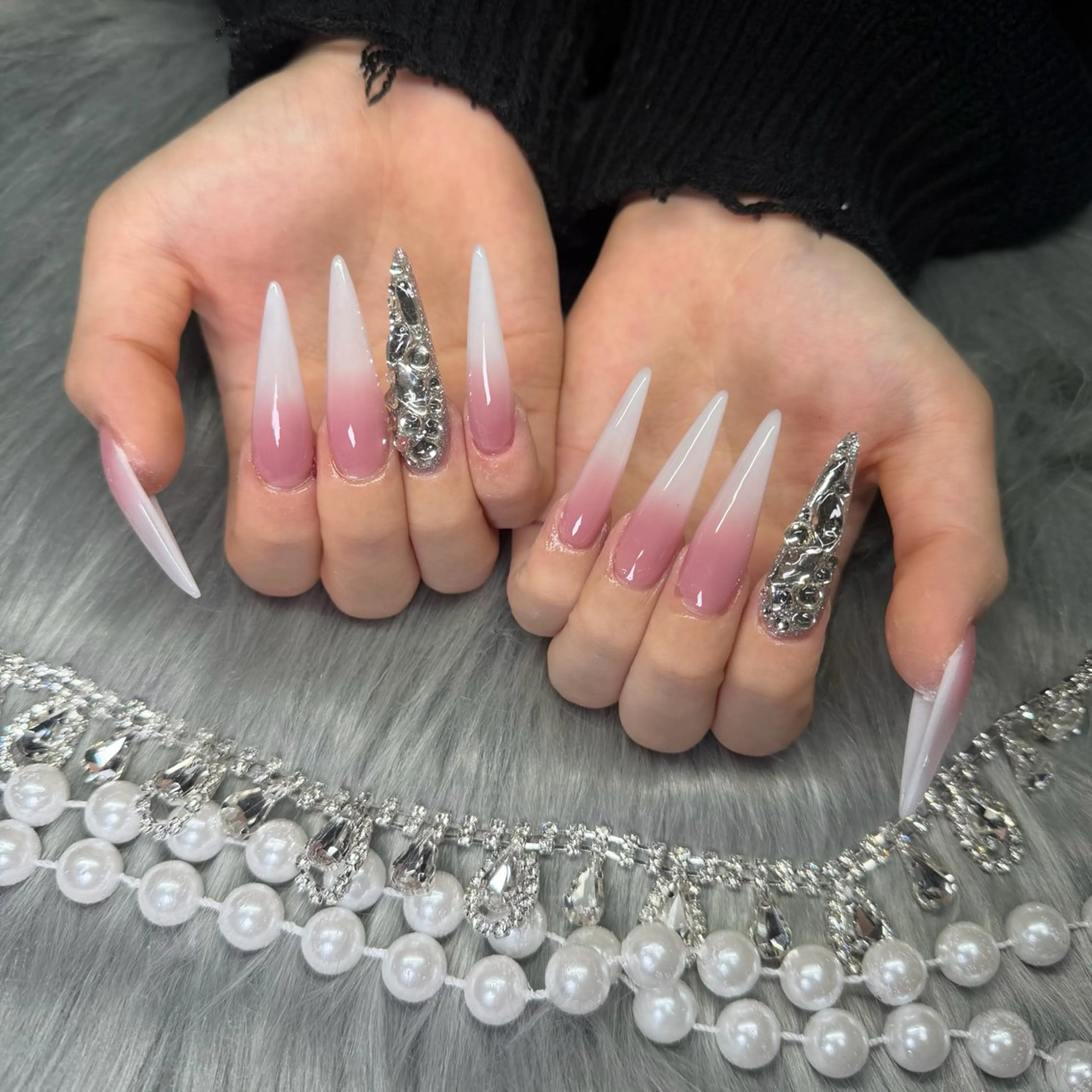 ネイル フレンチネイル ジェルネイル 韓国ネイル ロングネイル マグネットネイル ハンドネイル Nail Salon Growのネイルデザイン