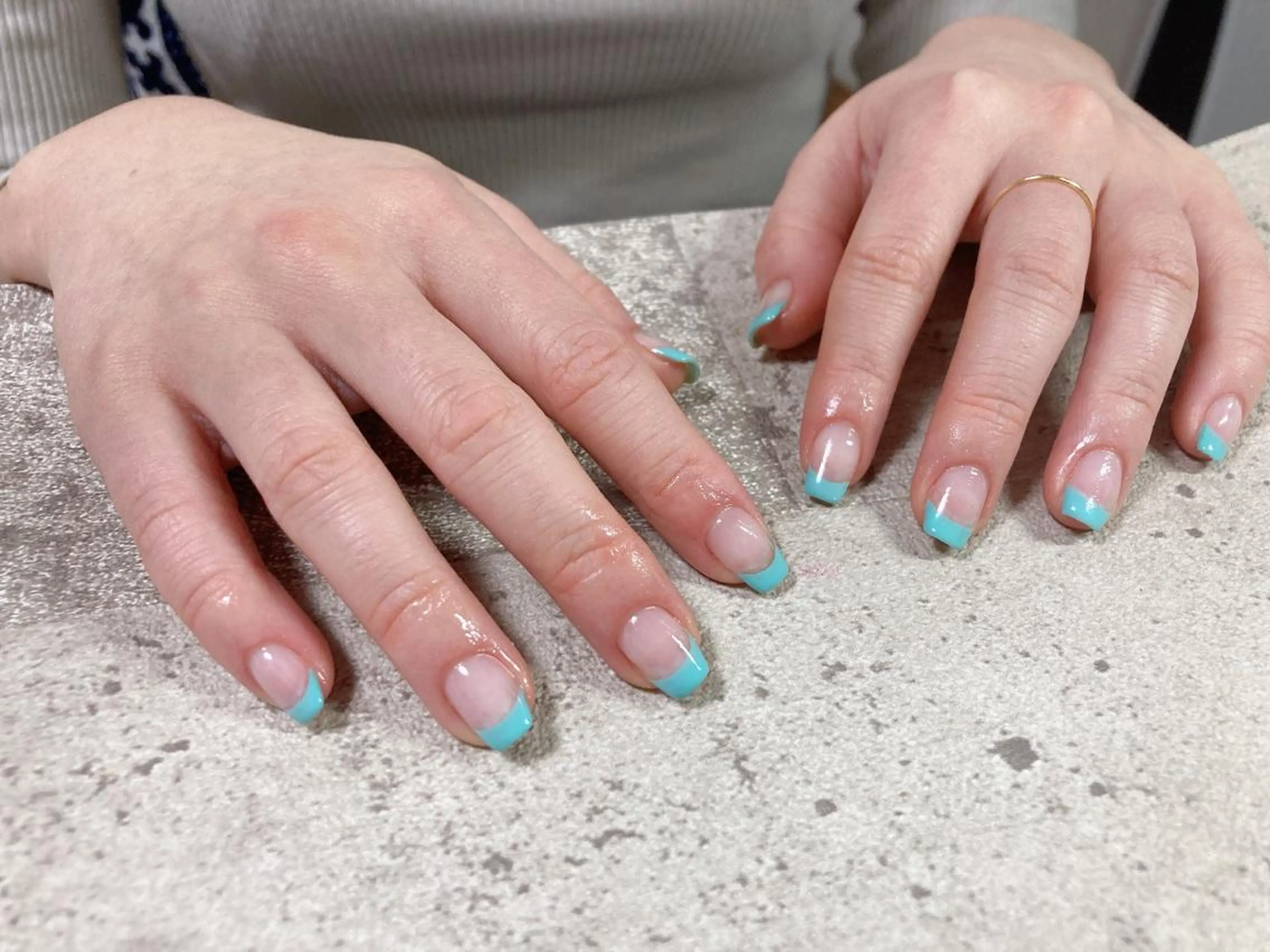 ネイル フレンチネイル 水色 kikinail 溝の口のネイルデザイン