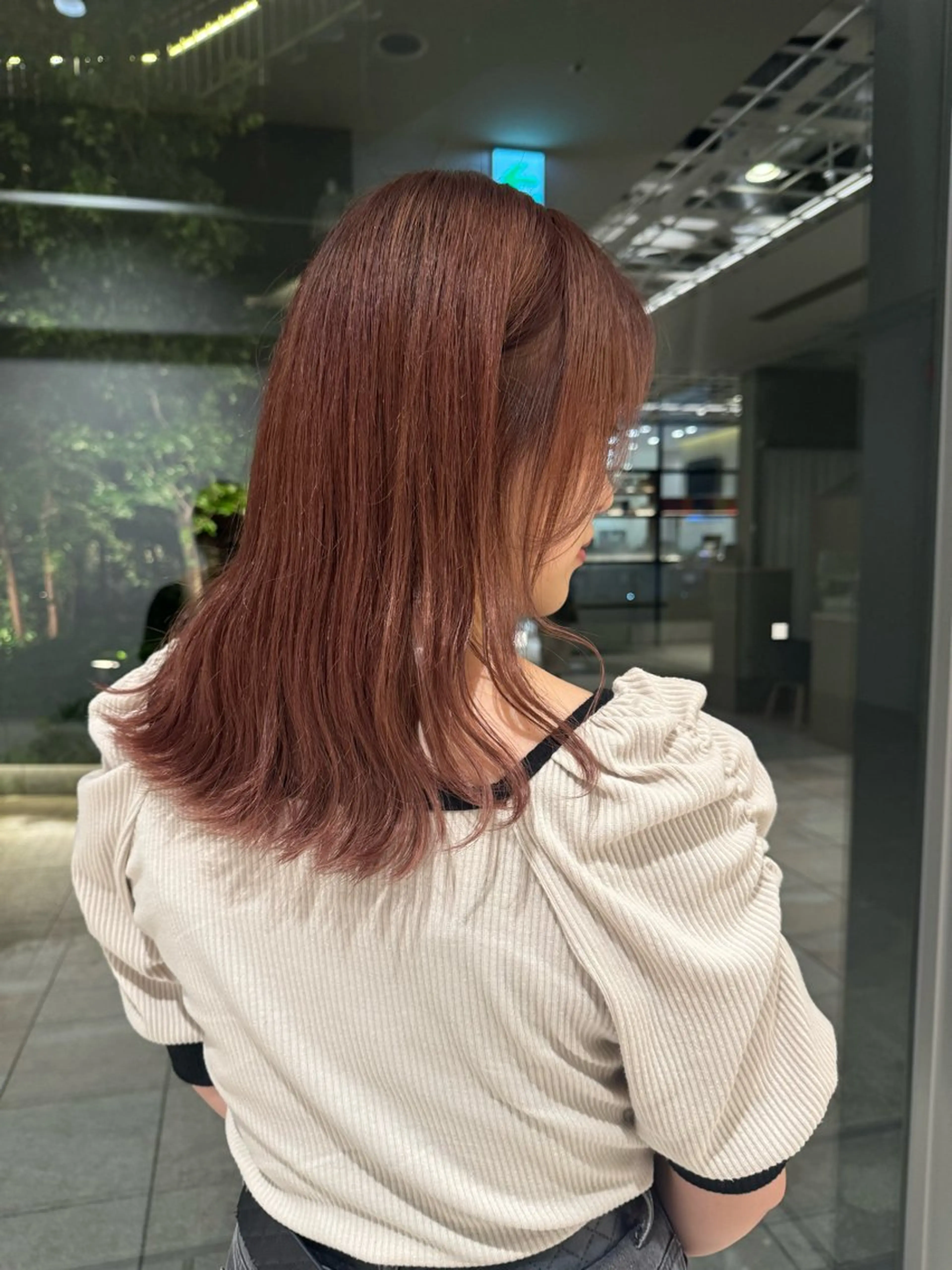 ミディアム ピンクブラウン ヘアカラー トリートメント 透明感カラー🫧/ ゆうなのヘアスタイル