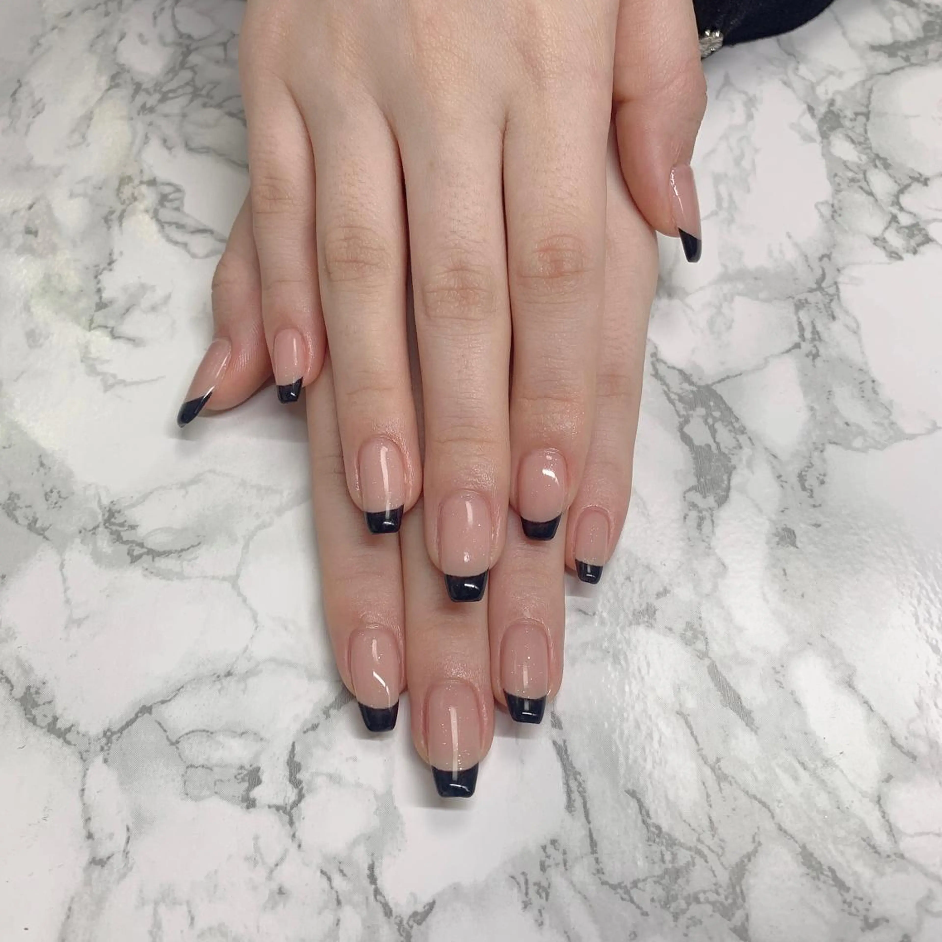 ネイル はな💎ネイル ワンホン、長さ出しのネイルデザイン