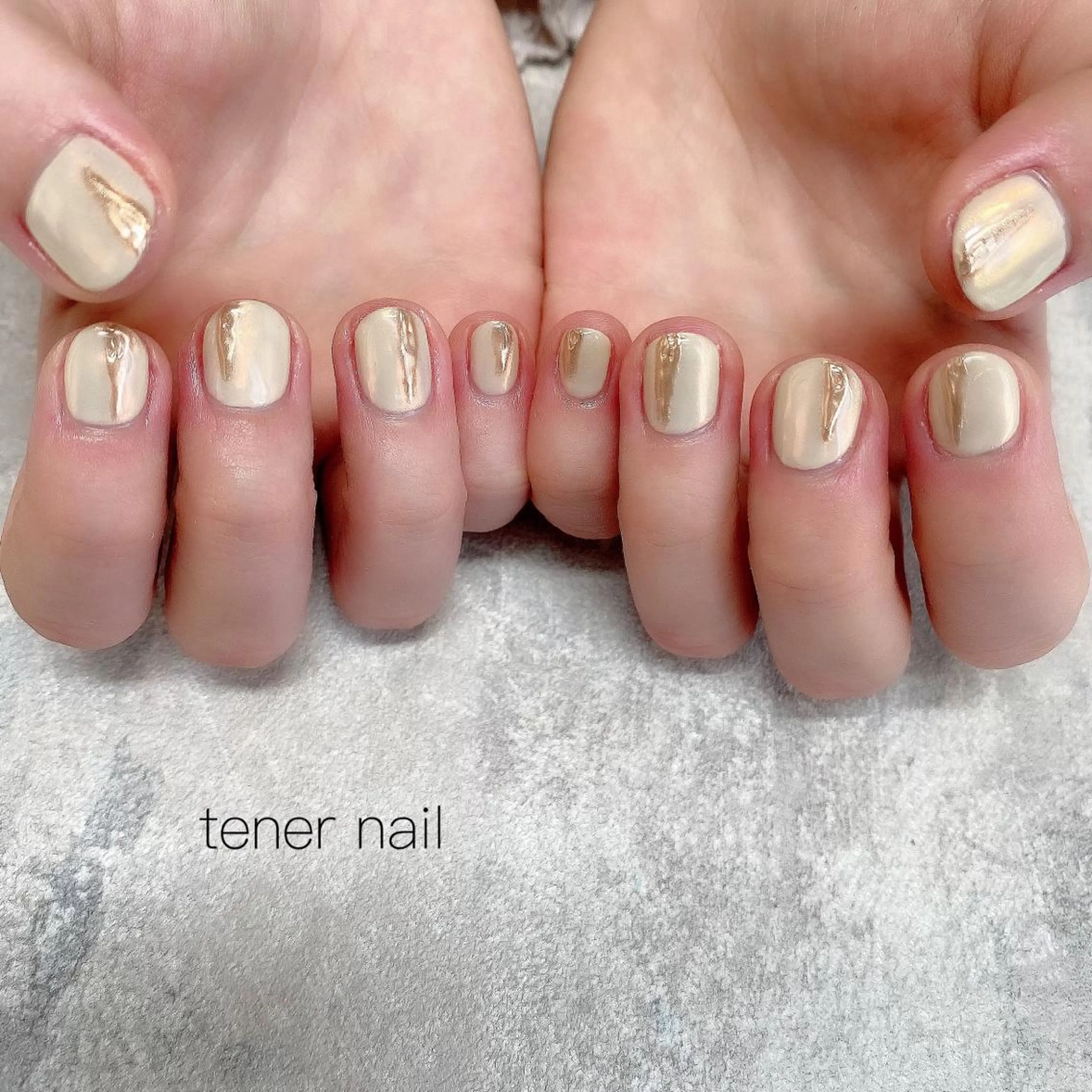 ネイル ミラーネイル ニュアンスネイル テネルネイル tener nailのネイルデザイン