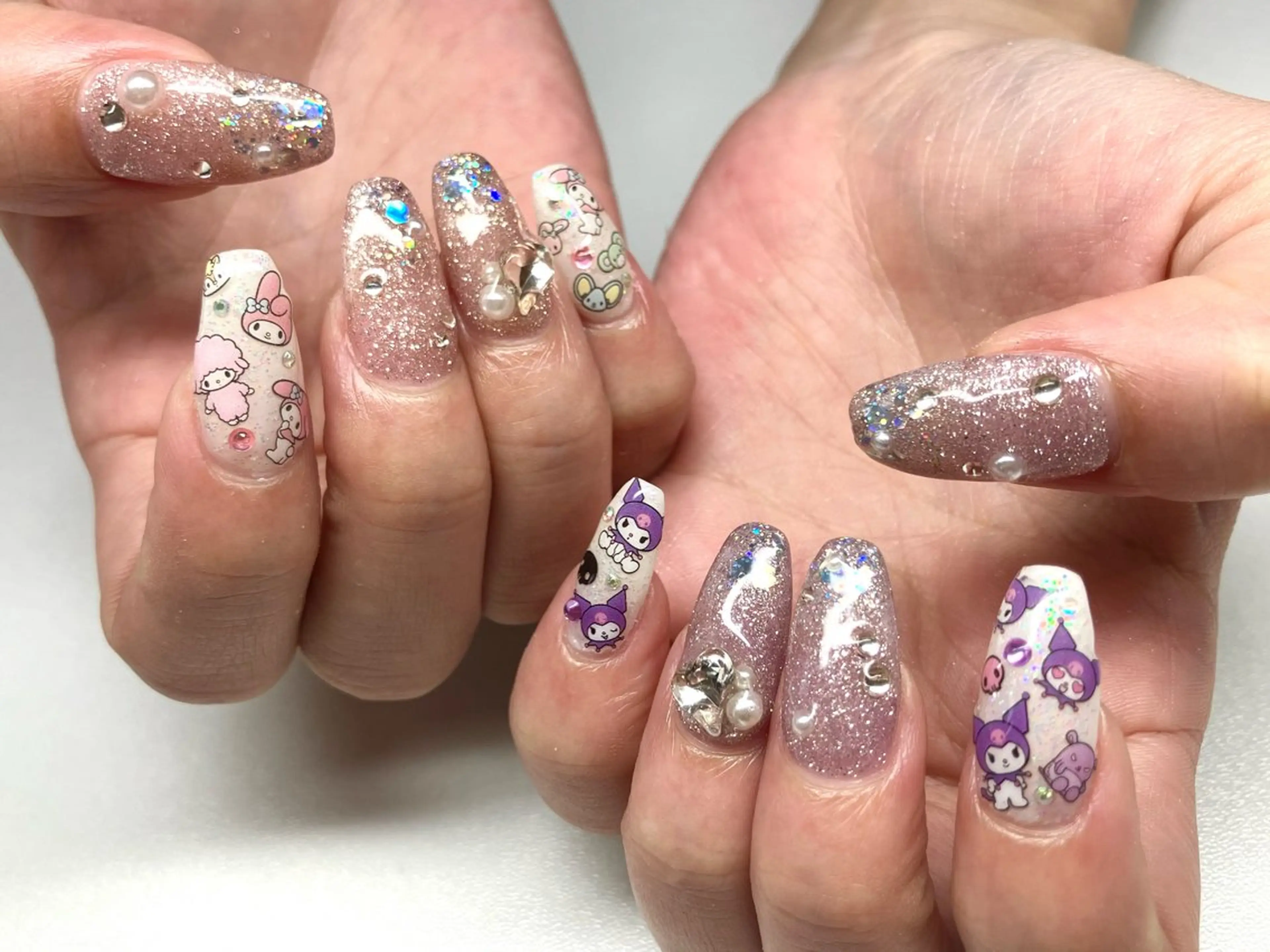 ネイル 持ち込み 三浦 あかりのネイルデザイン