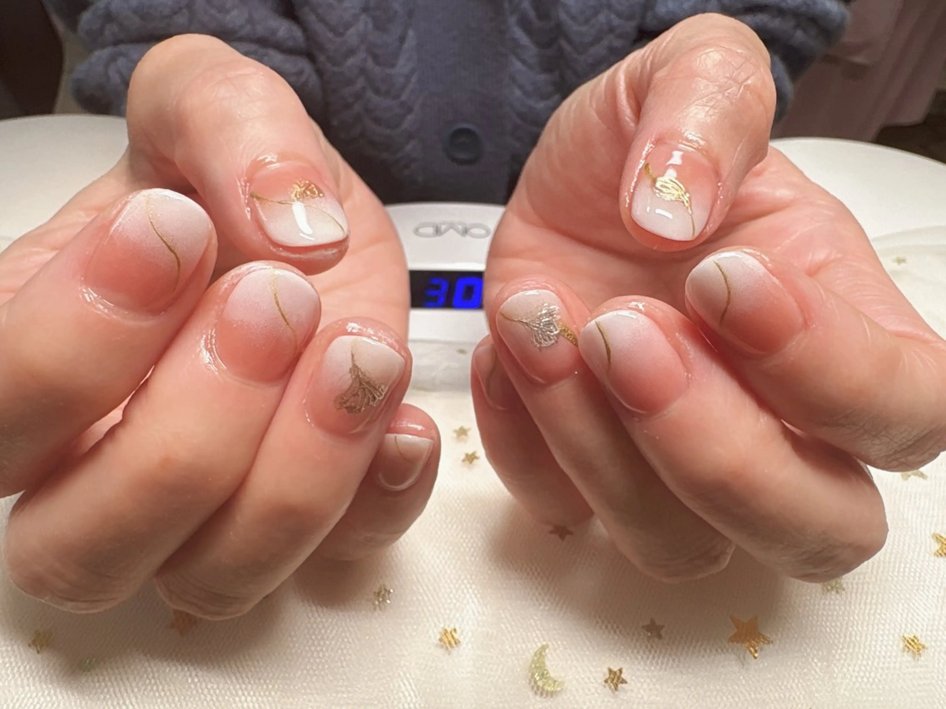 ネイル ハンドネイル ハンドケア 小岩 Saraのネイルデザイン