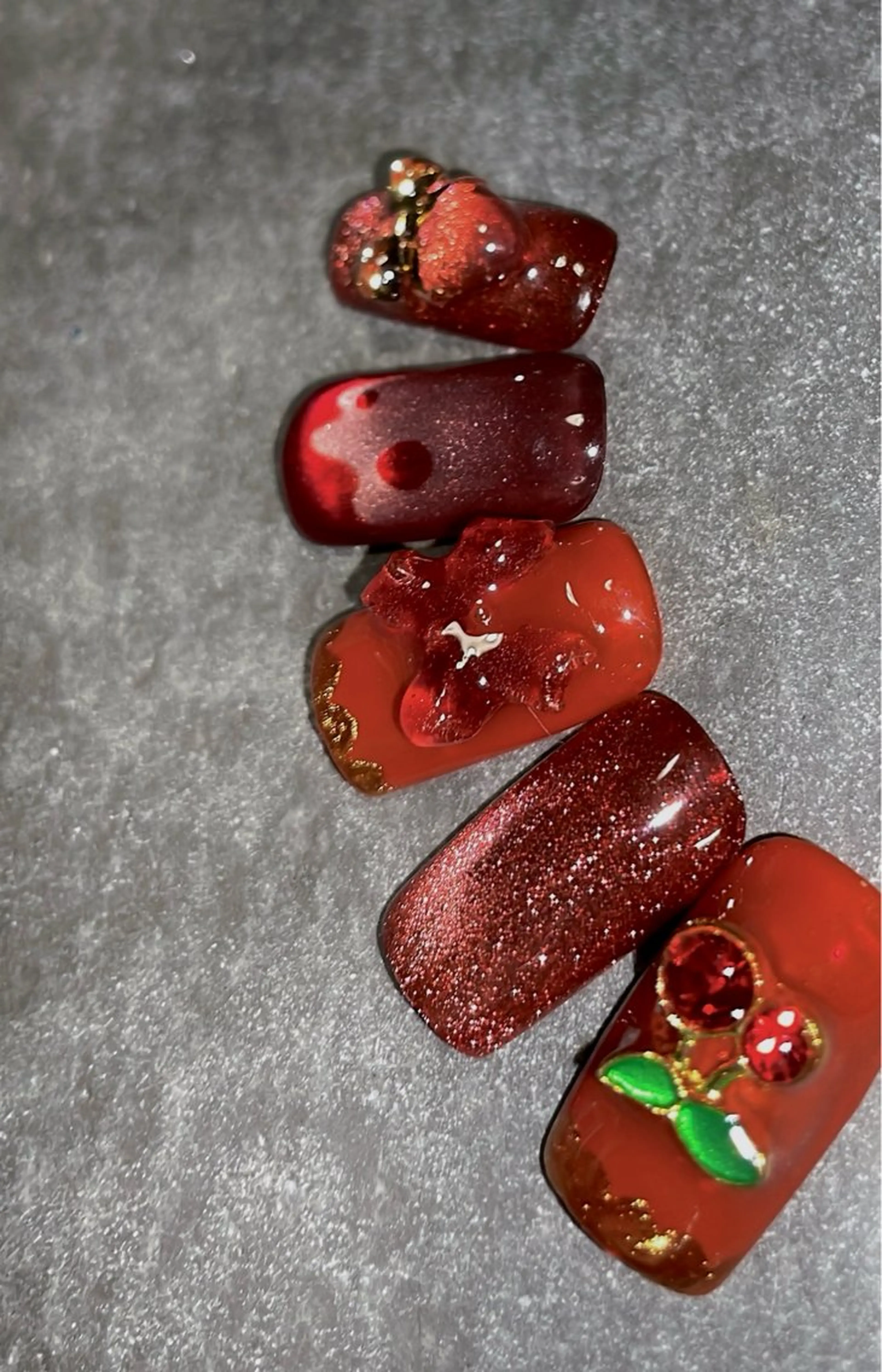 ネイル Spiky とうげ ふうかのネイルデザイン