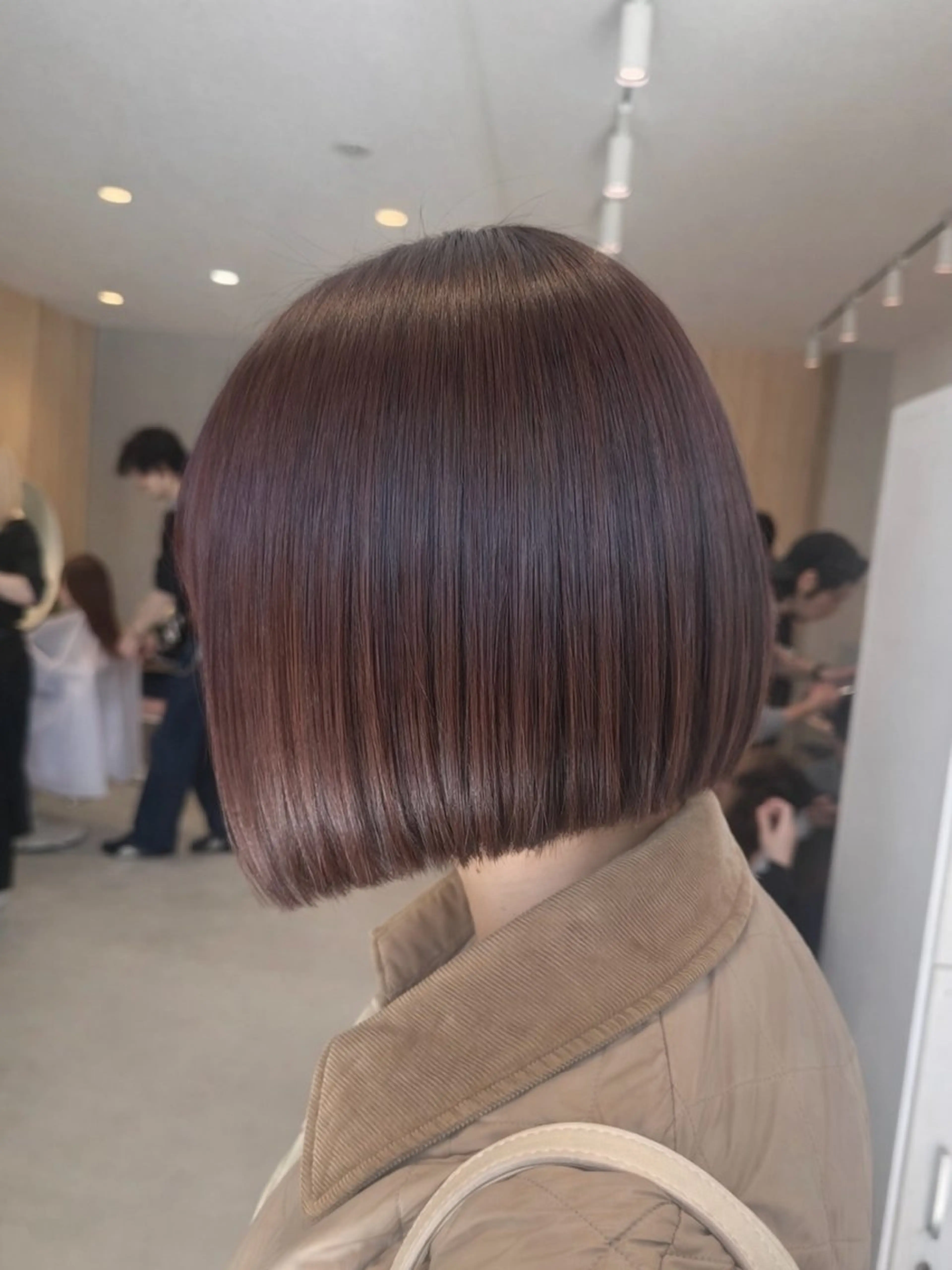 ショート カラー 𝘀𝗮𝗲 ⑅*/ 艶髪/ショートボブのヘアスタイル