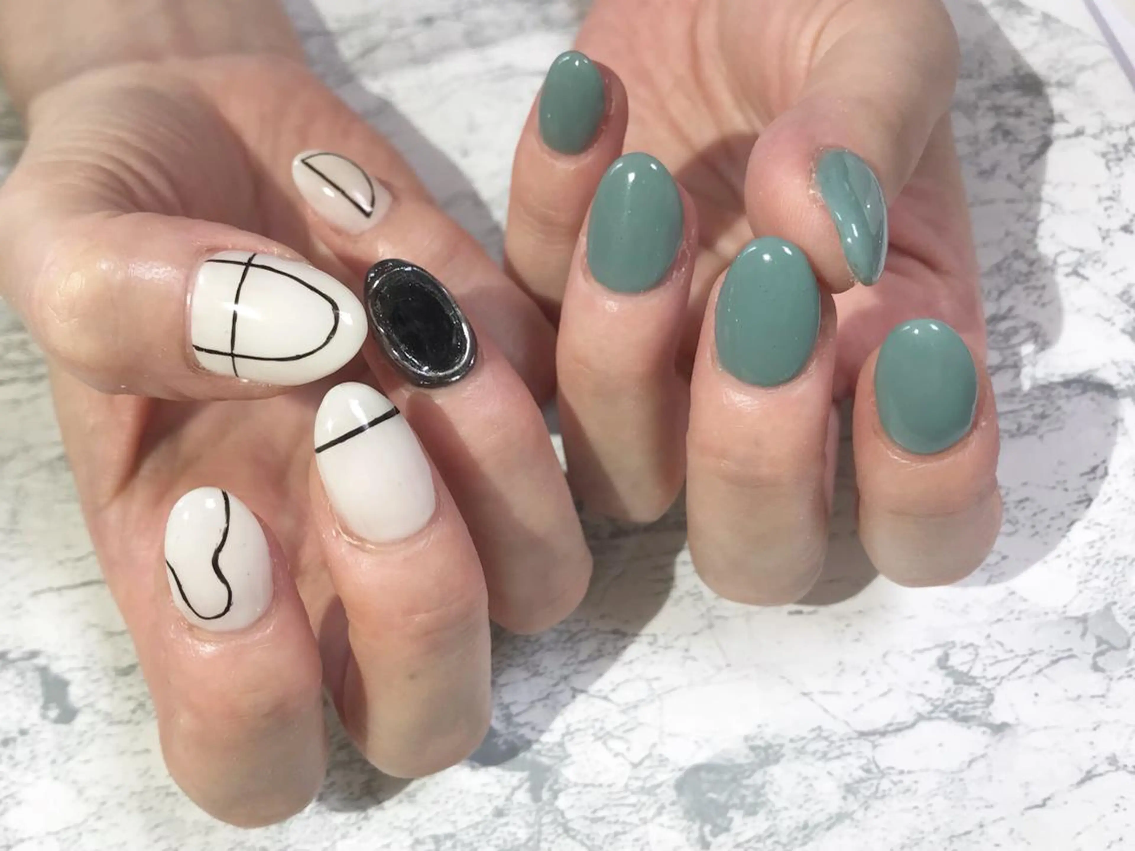 ネイル フットネイル ニュアンスネイル シンプルネイル 春ネイル 夏ネイル nail fufla ♡yamane♡のネイルデザイン