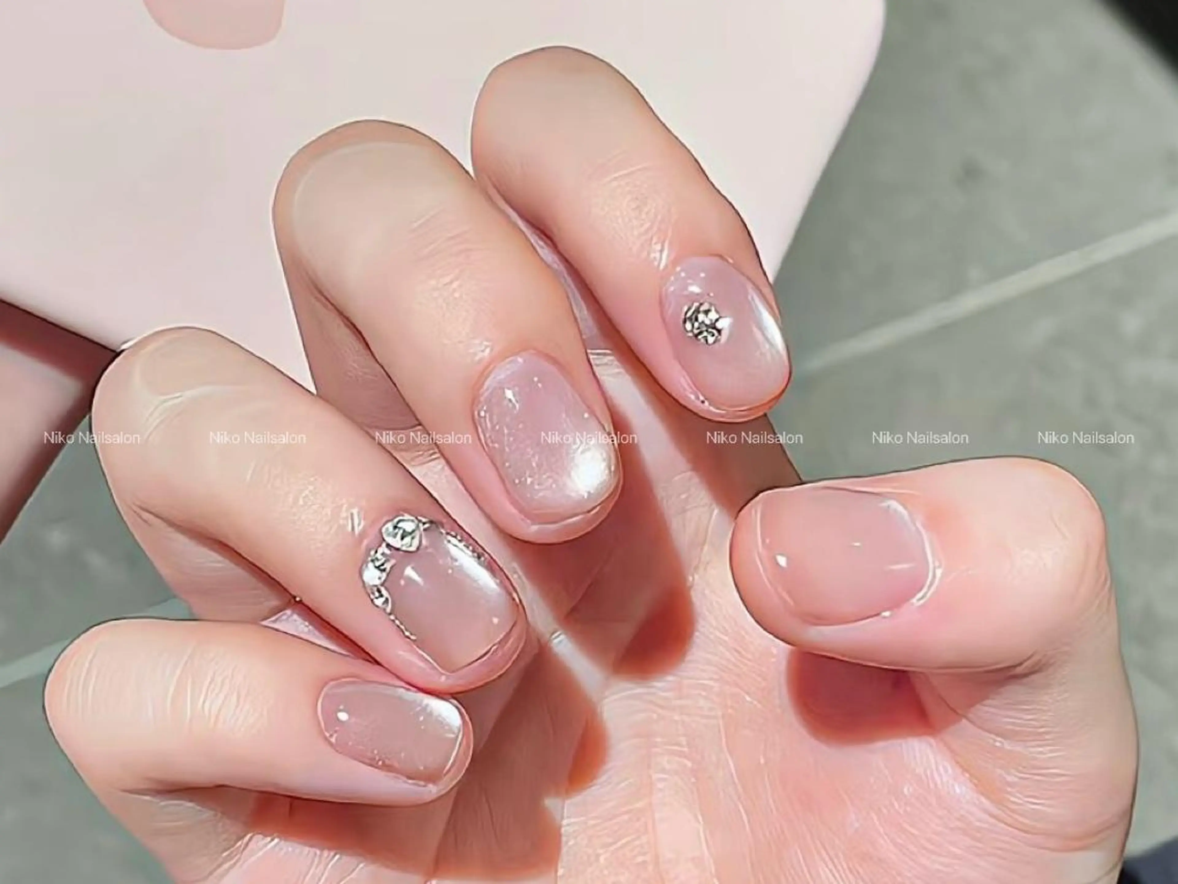 ネイル 長さ出し フットネイル フレンチネイル ジェルネイル ガラスフレンチ Nikoネイルサロン 本八幡店のネイルデザイン